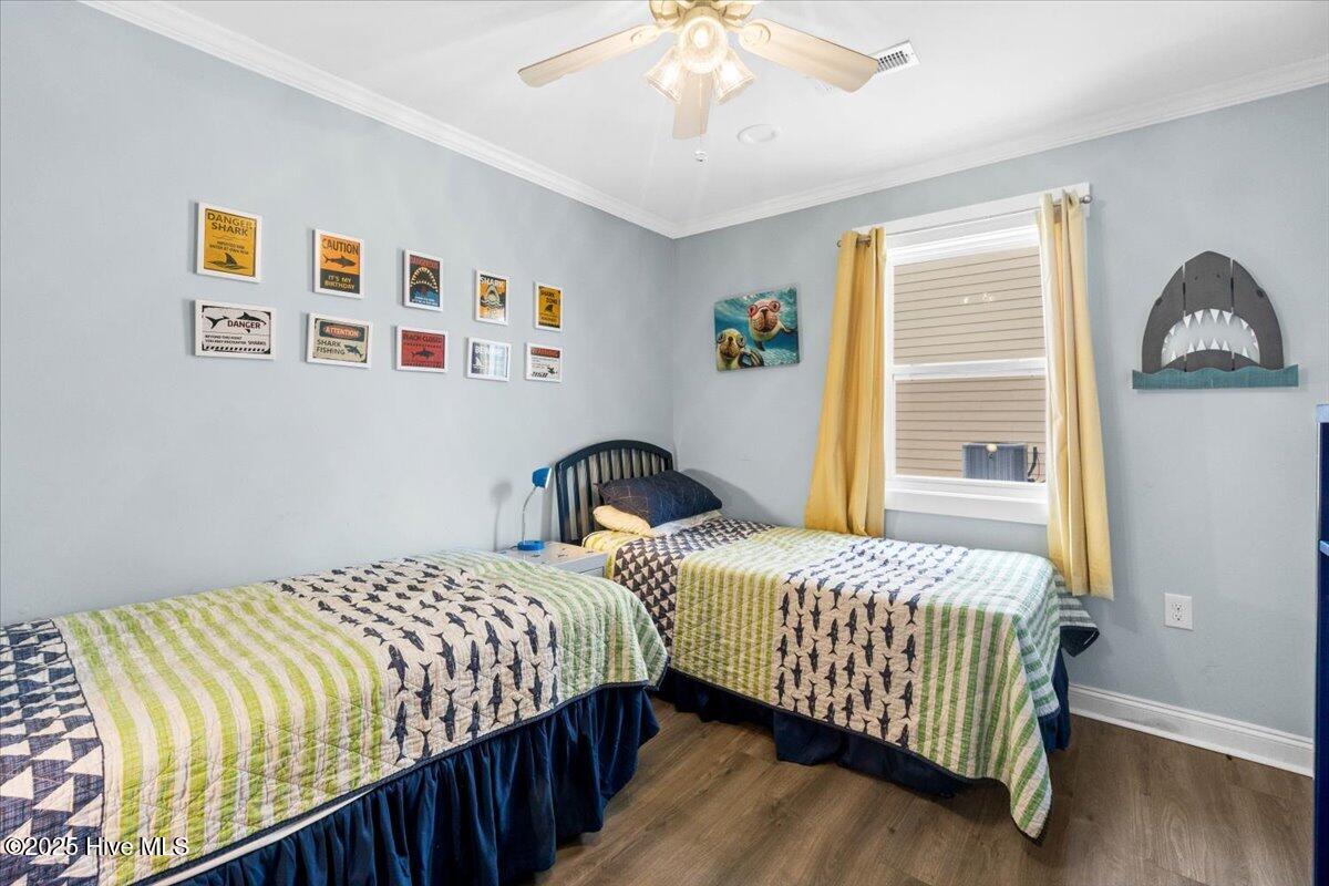 100493245 | Photo 24