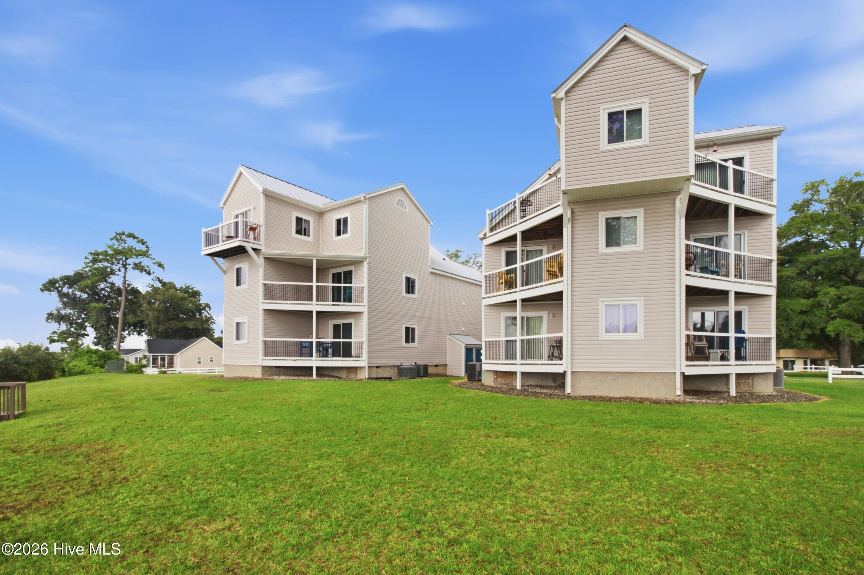 89 Country Club Drive Apt H4,Minnesott Beach