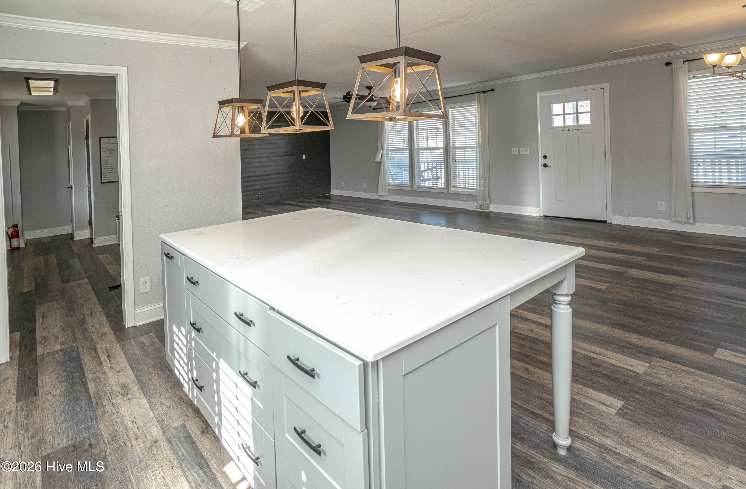 100552222 | Photo 13