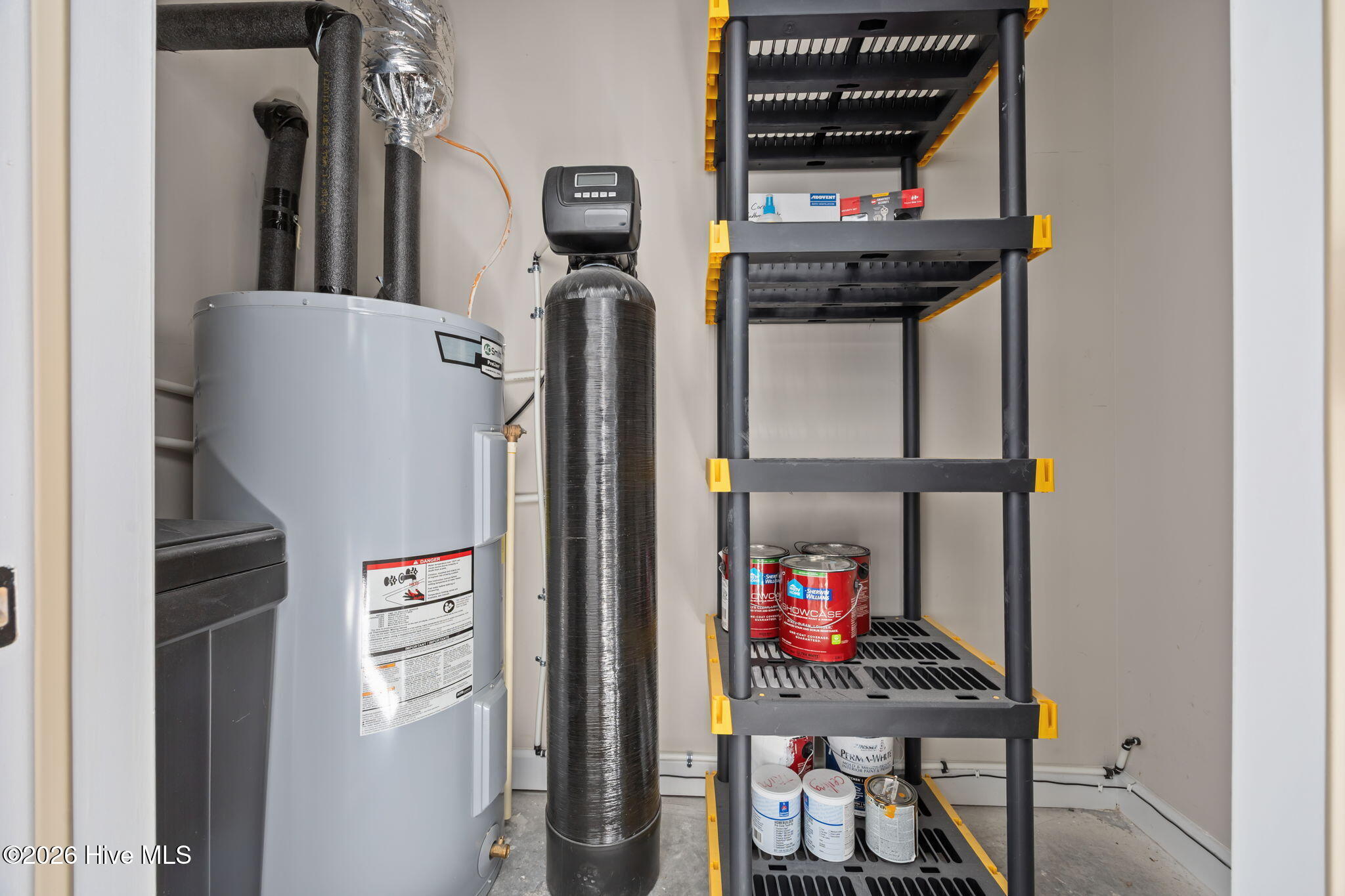 100561063 | Photo 23