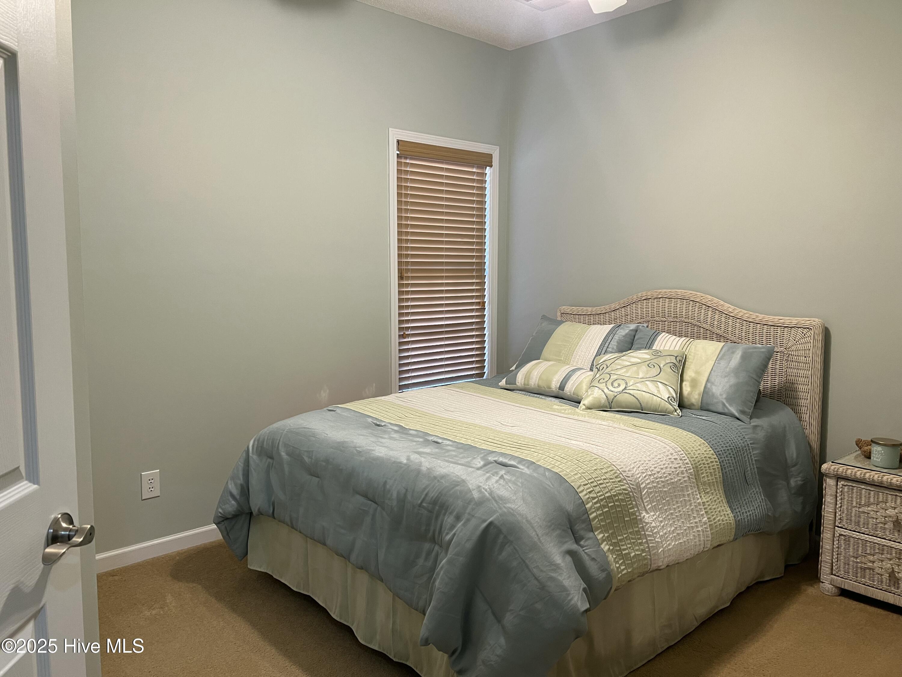 100500692 | Photo 28