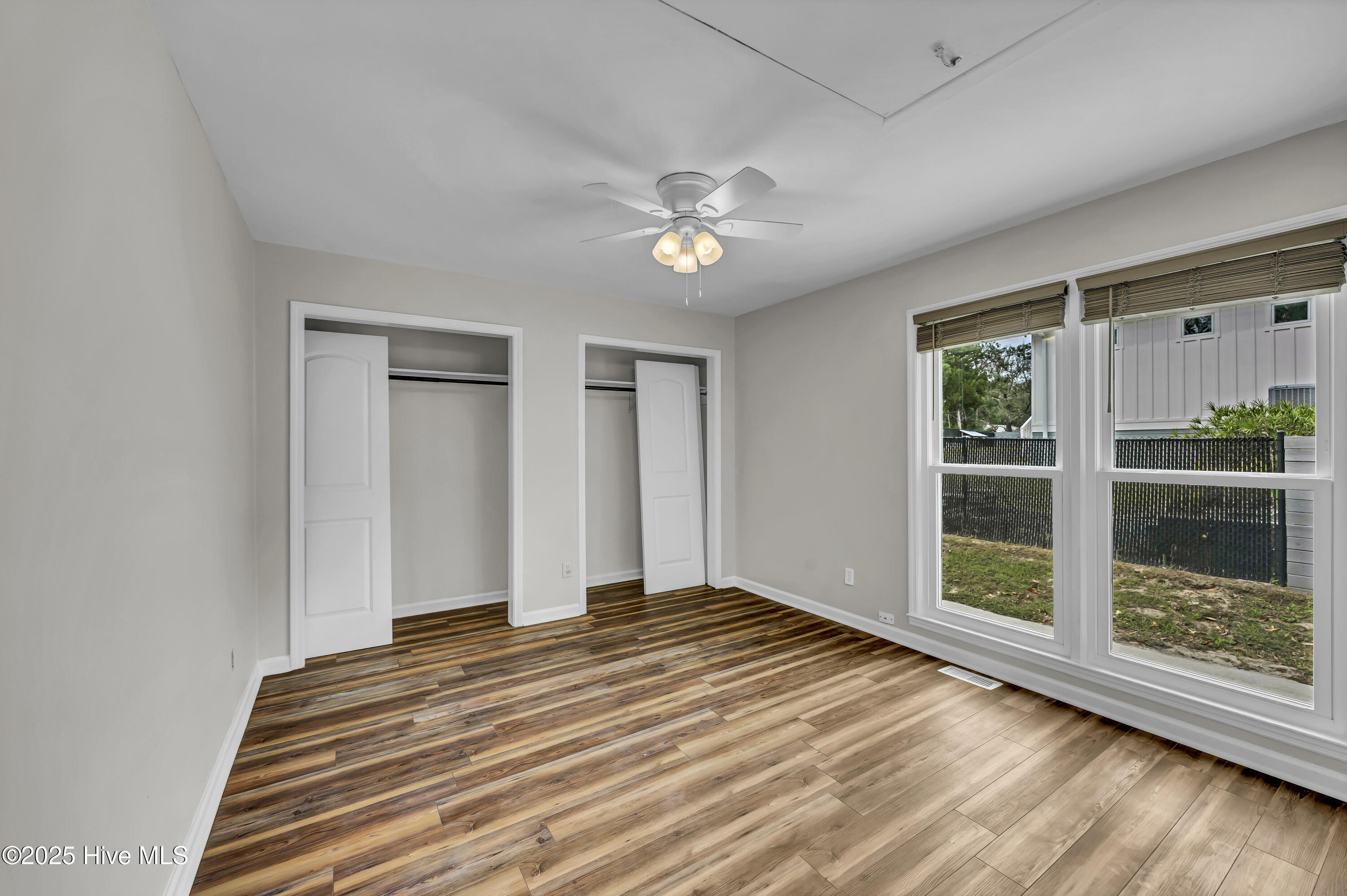 100533138 | Photo 24