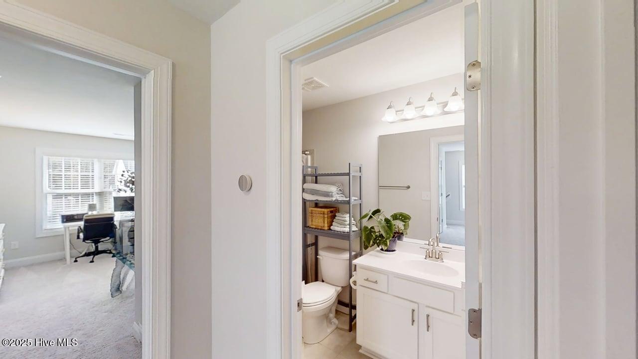 100539509 | Photo 49