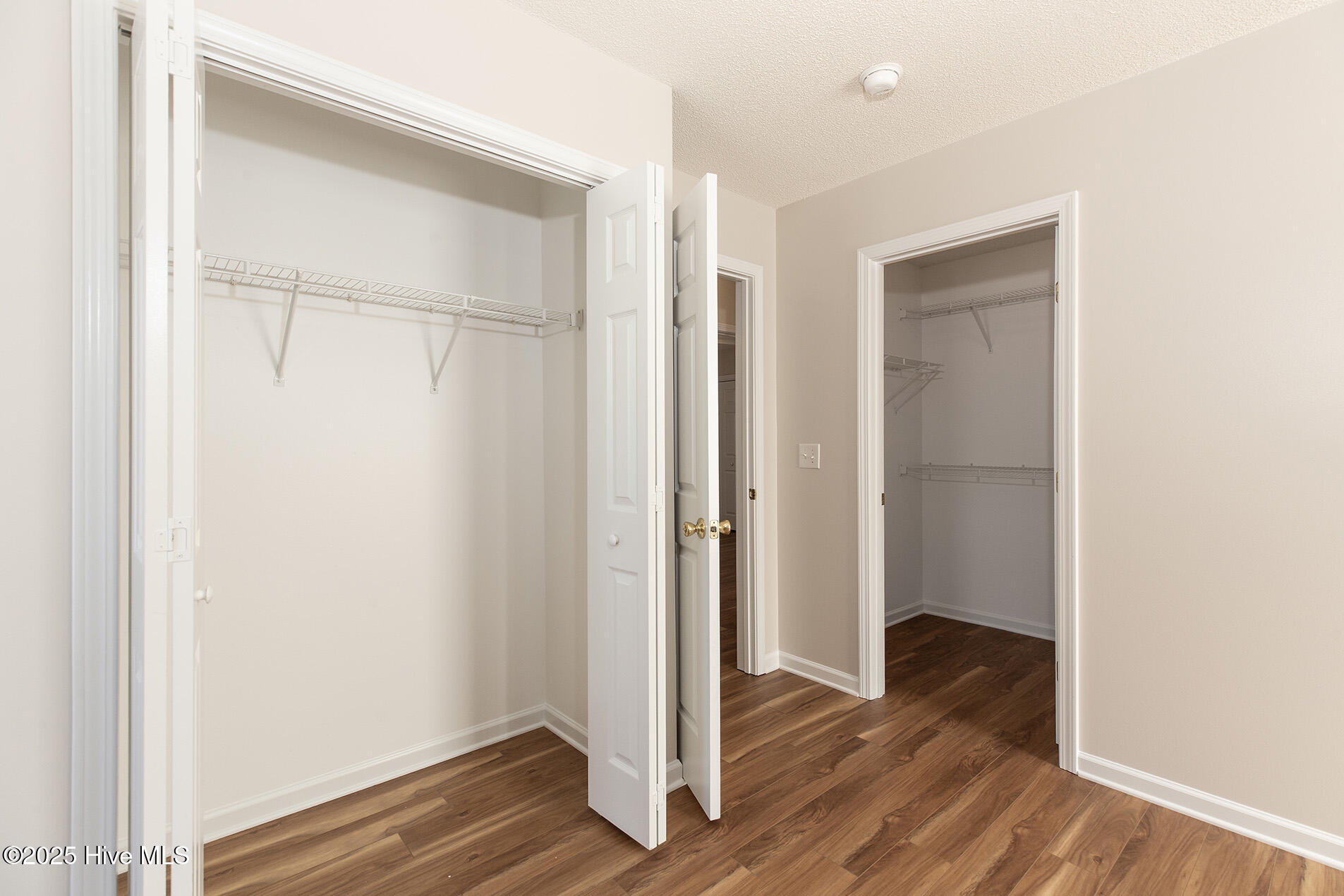 100539713 | Photo 18