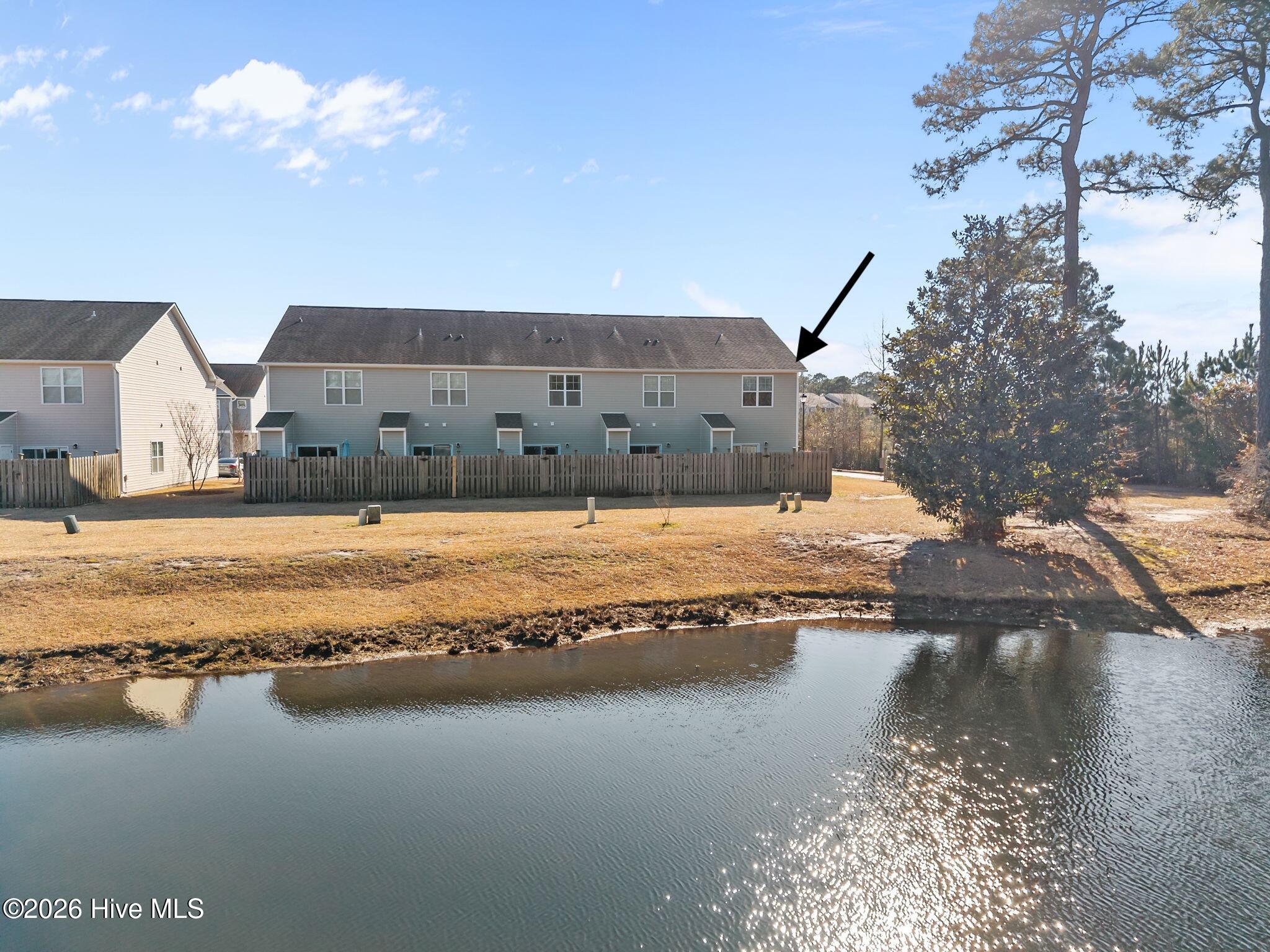 100555815 | Photo 42