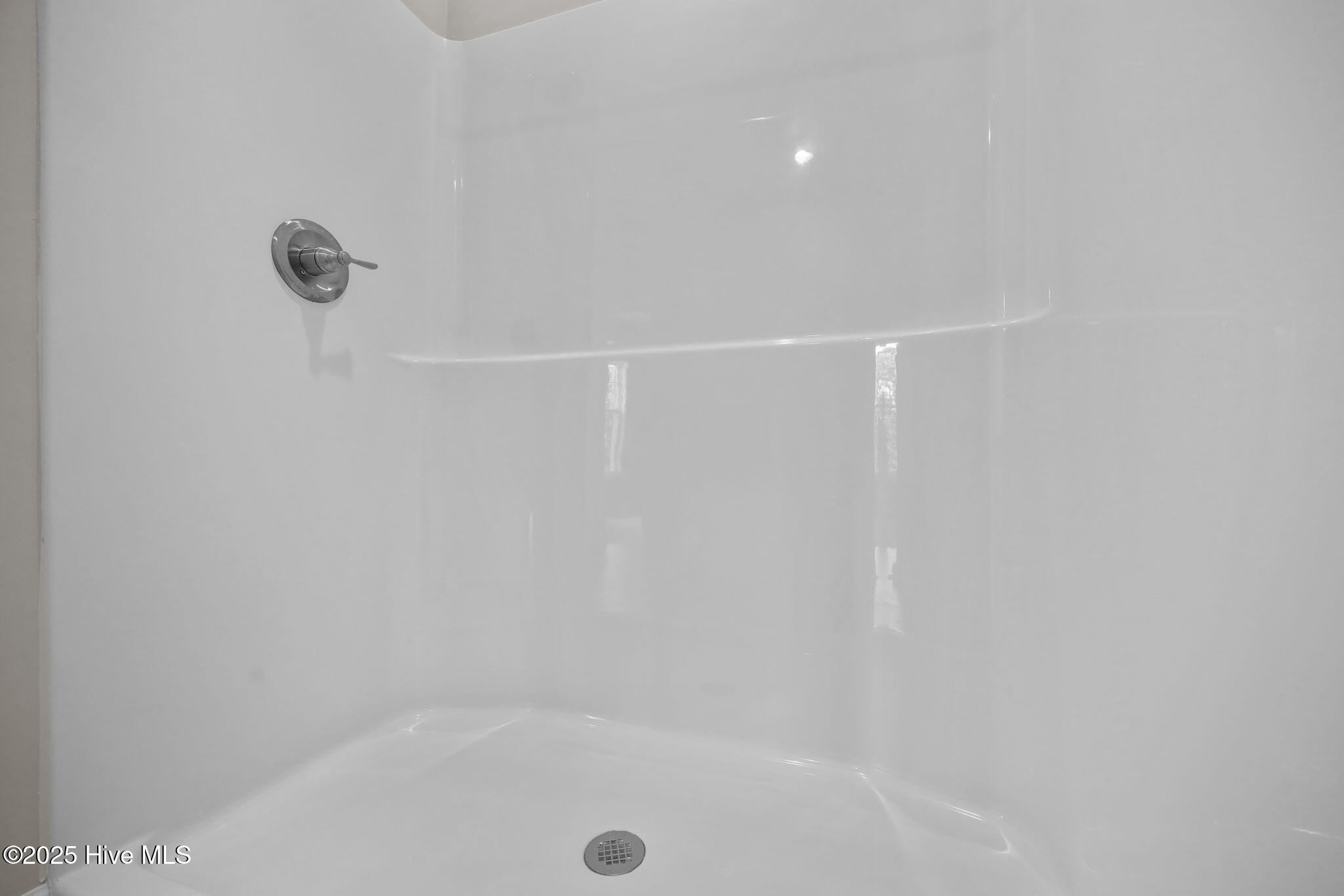 100504160 | Photo 23