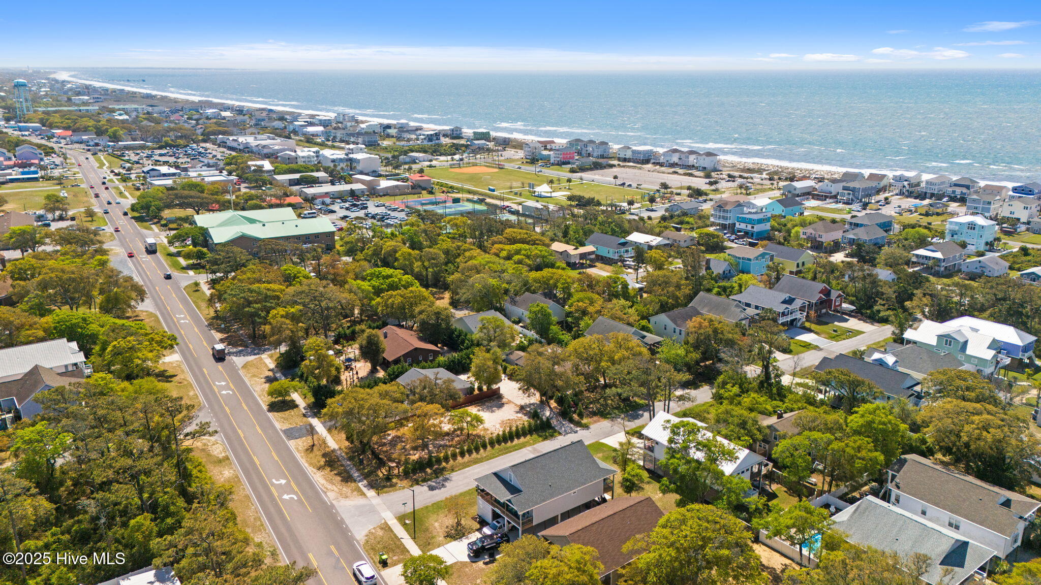 100526137 | Photo 16