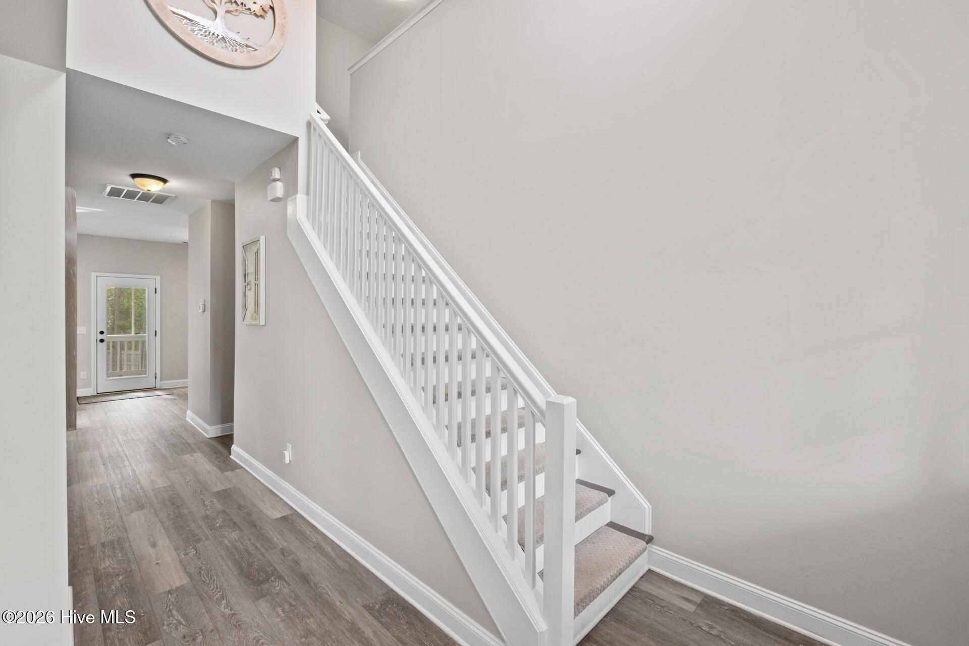 100566608 | Photo 57