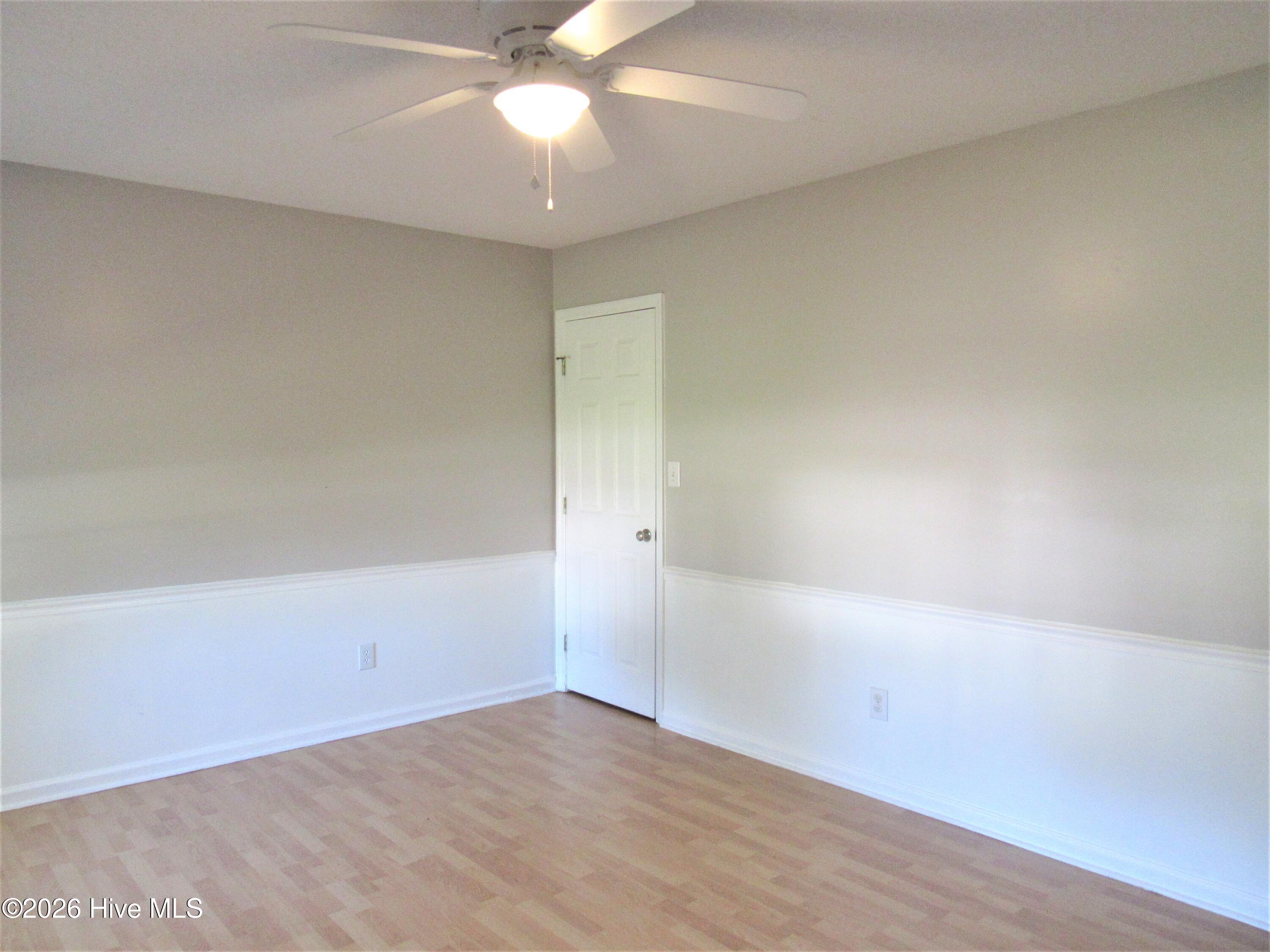 100558219 | Photo 19