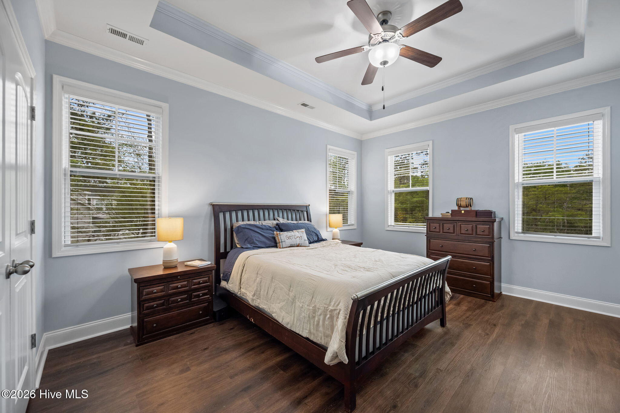 100565759 | Photo 21