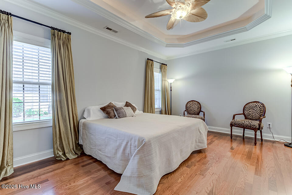 100569553 | Photo 12