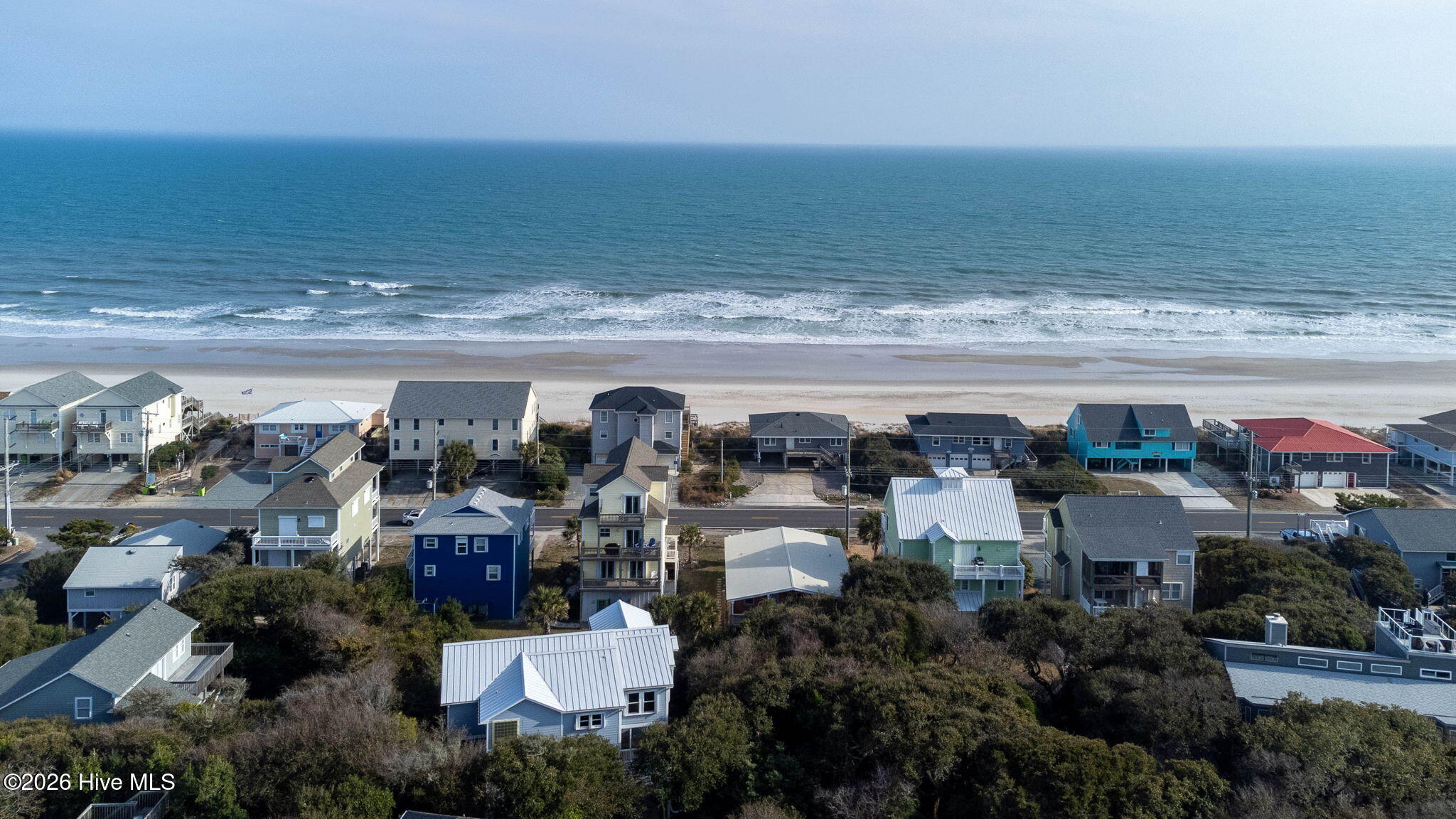 100555843 | Photo 53