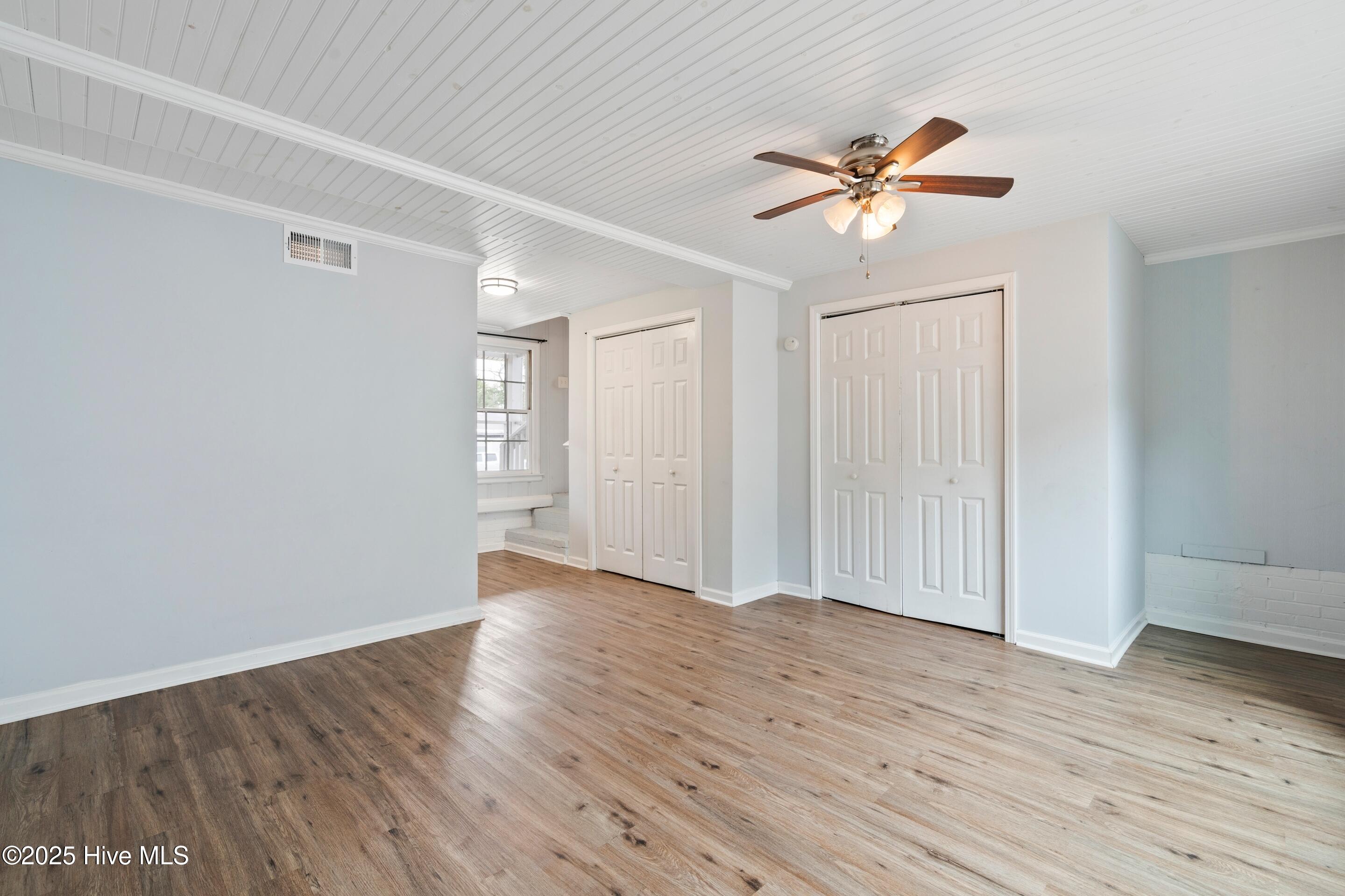 100521432 | Photo 27