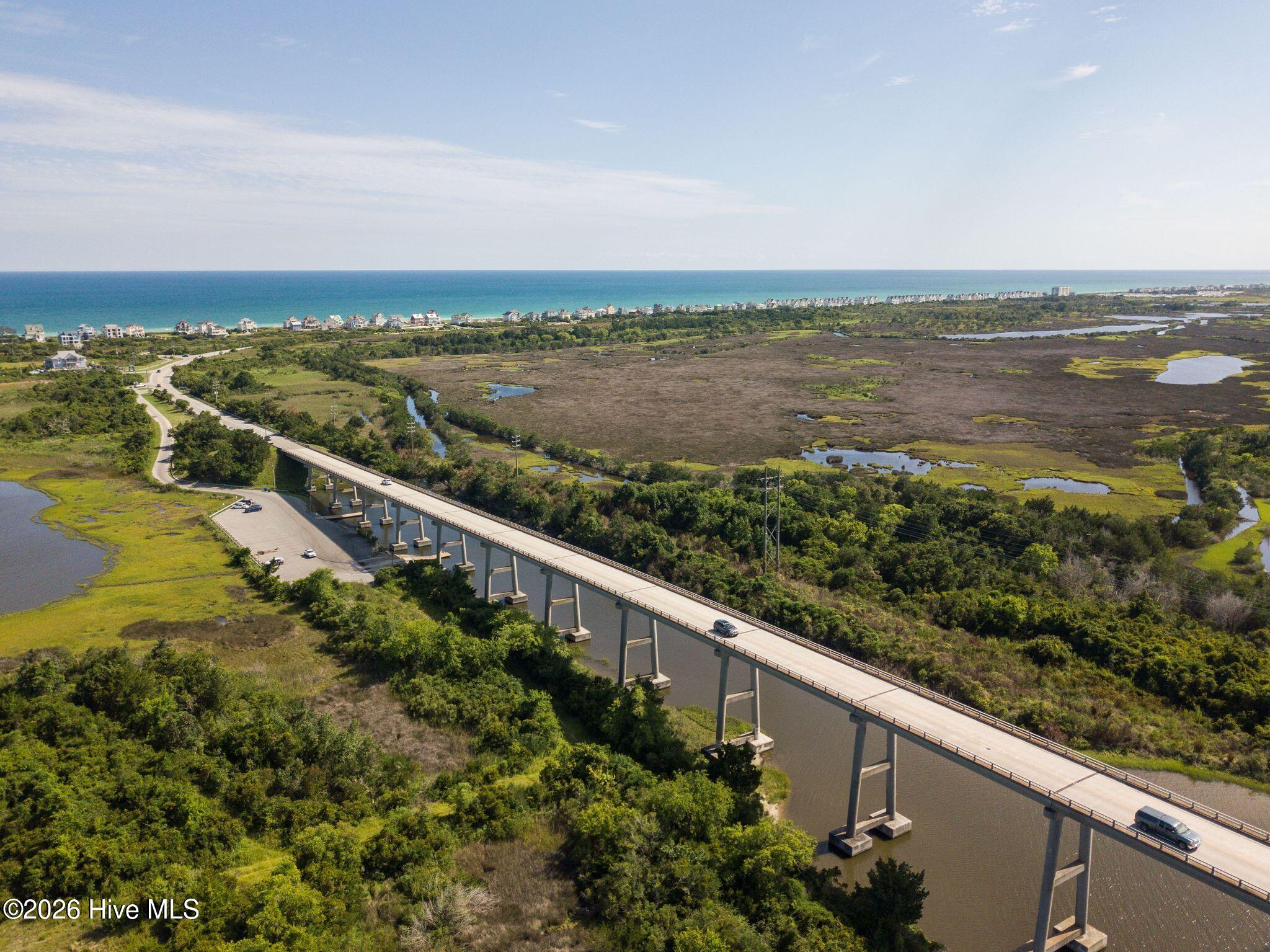 100560101 | Photo 60