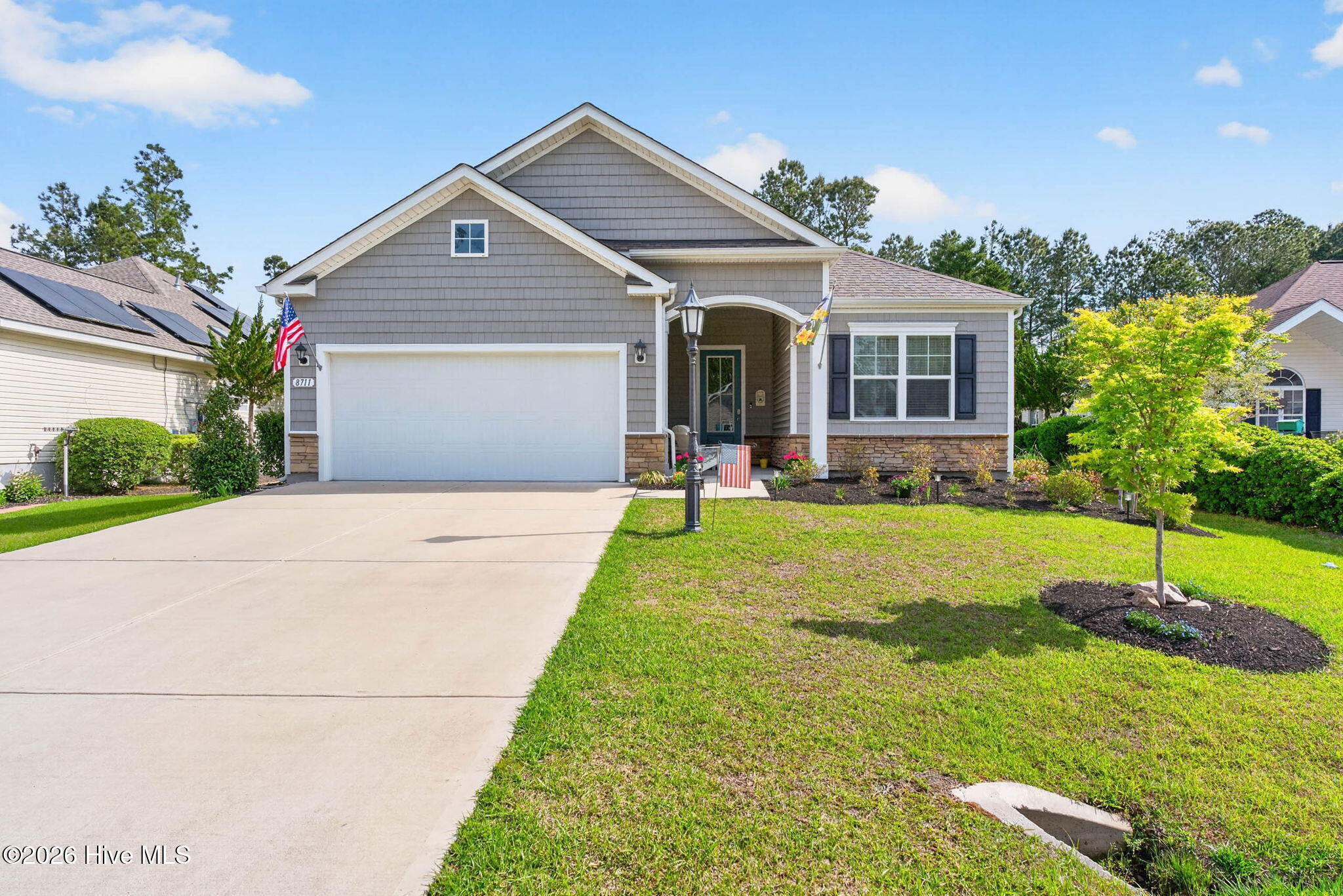 100555418 | Photo 36