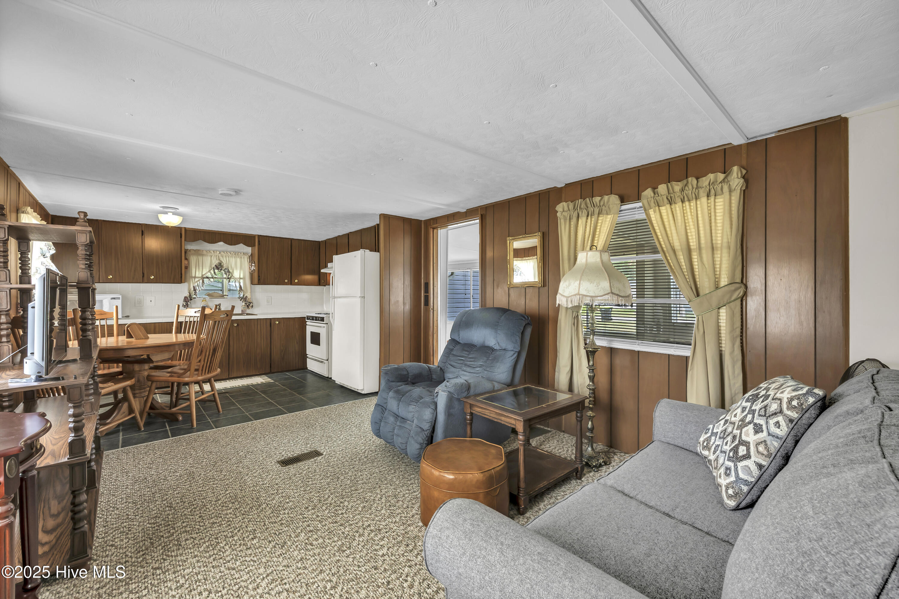 Homes for sale in Ocean Isle Beach, NC | 1656 Seagull Way Sw, Ocean Isle Beach, NC 28469 | MLS# 100520708