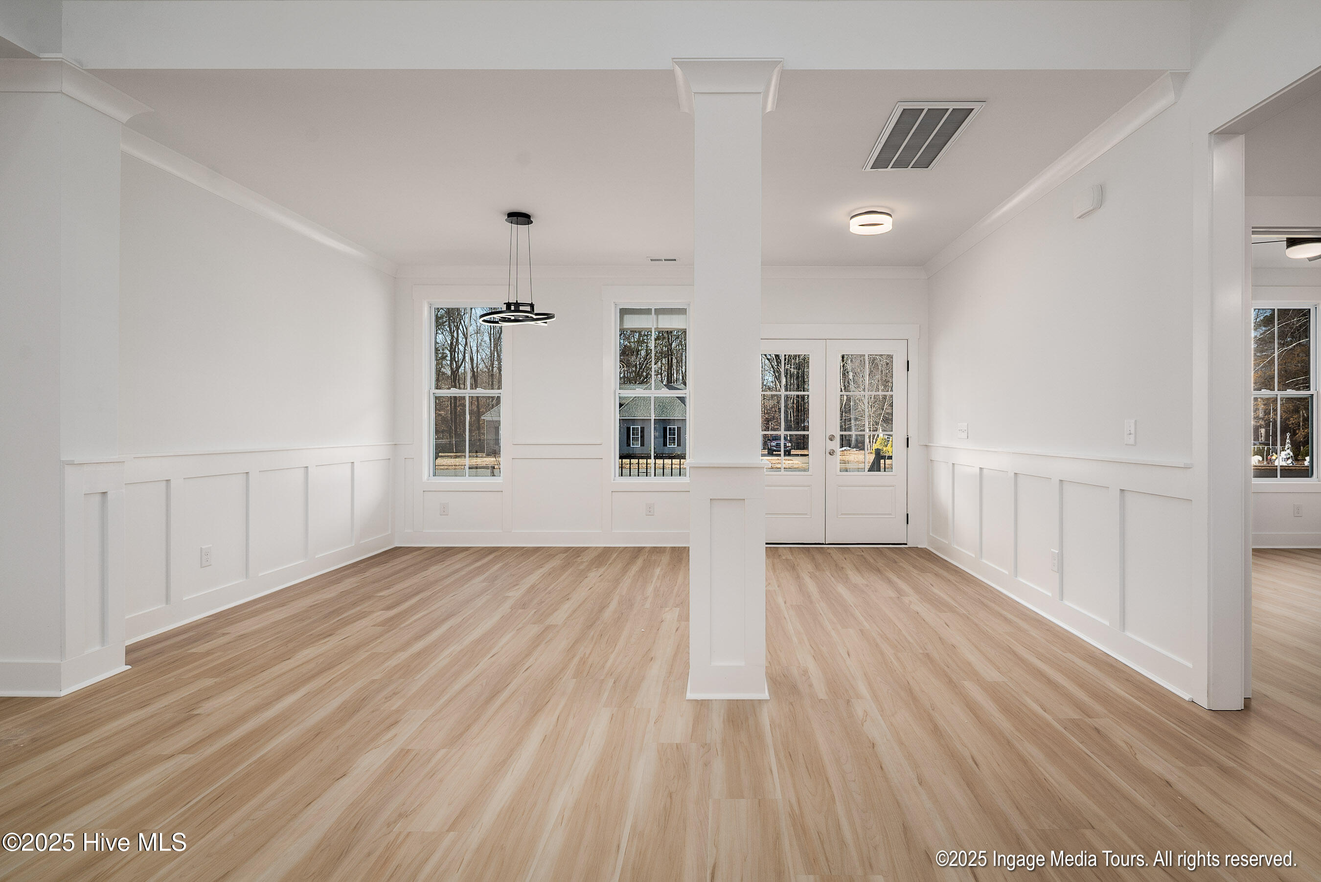 121 Castle Court, Washington, NC, 27889