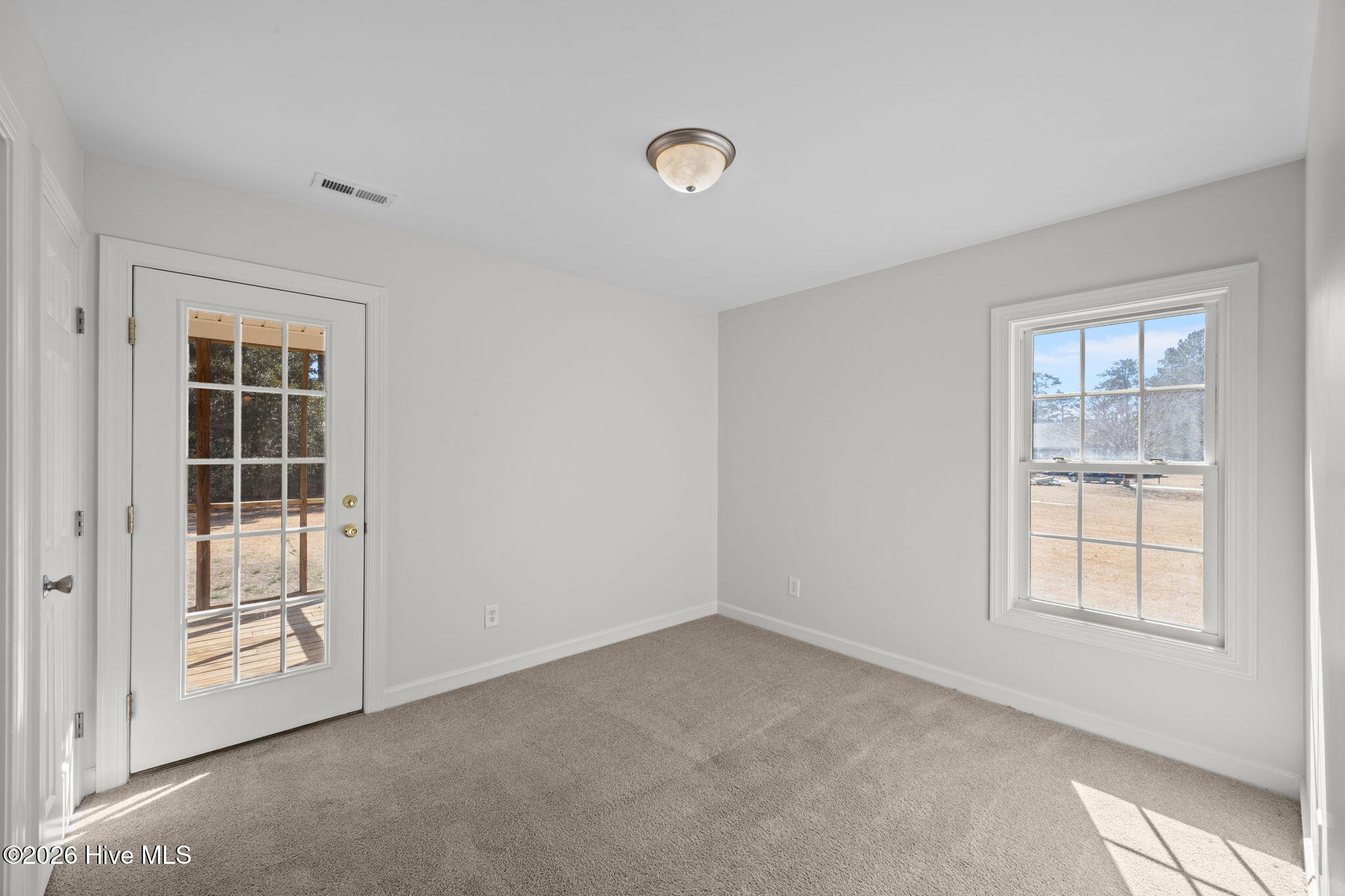 9329 Doris Drive, Oriental, NC, 28571