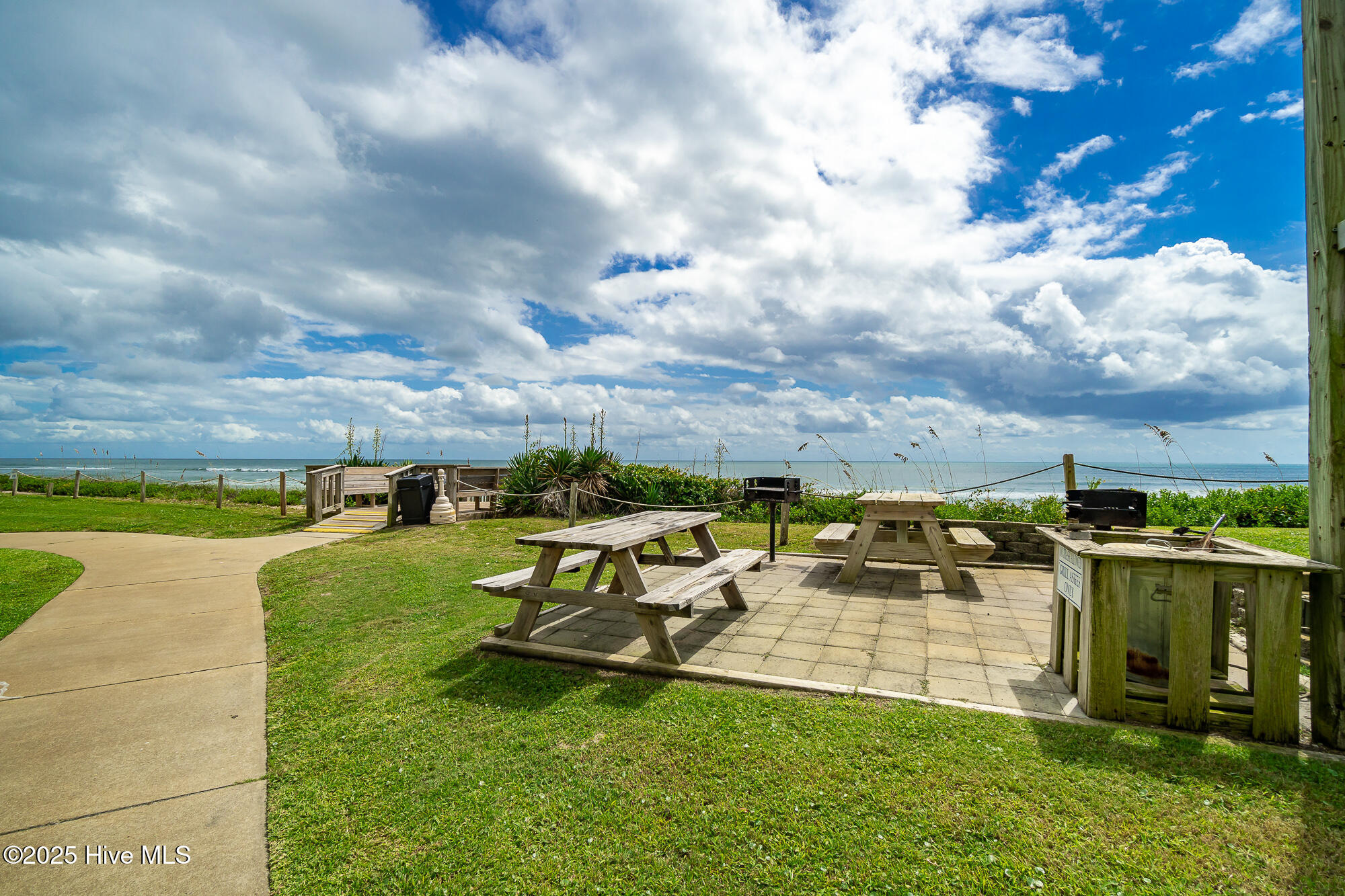Picnic and grilling area