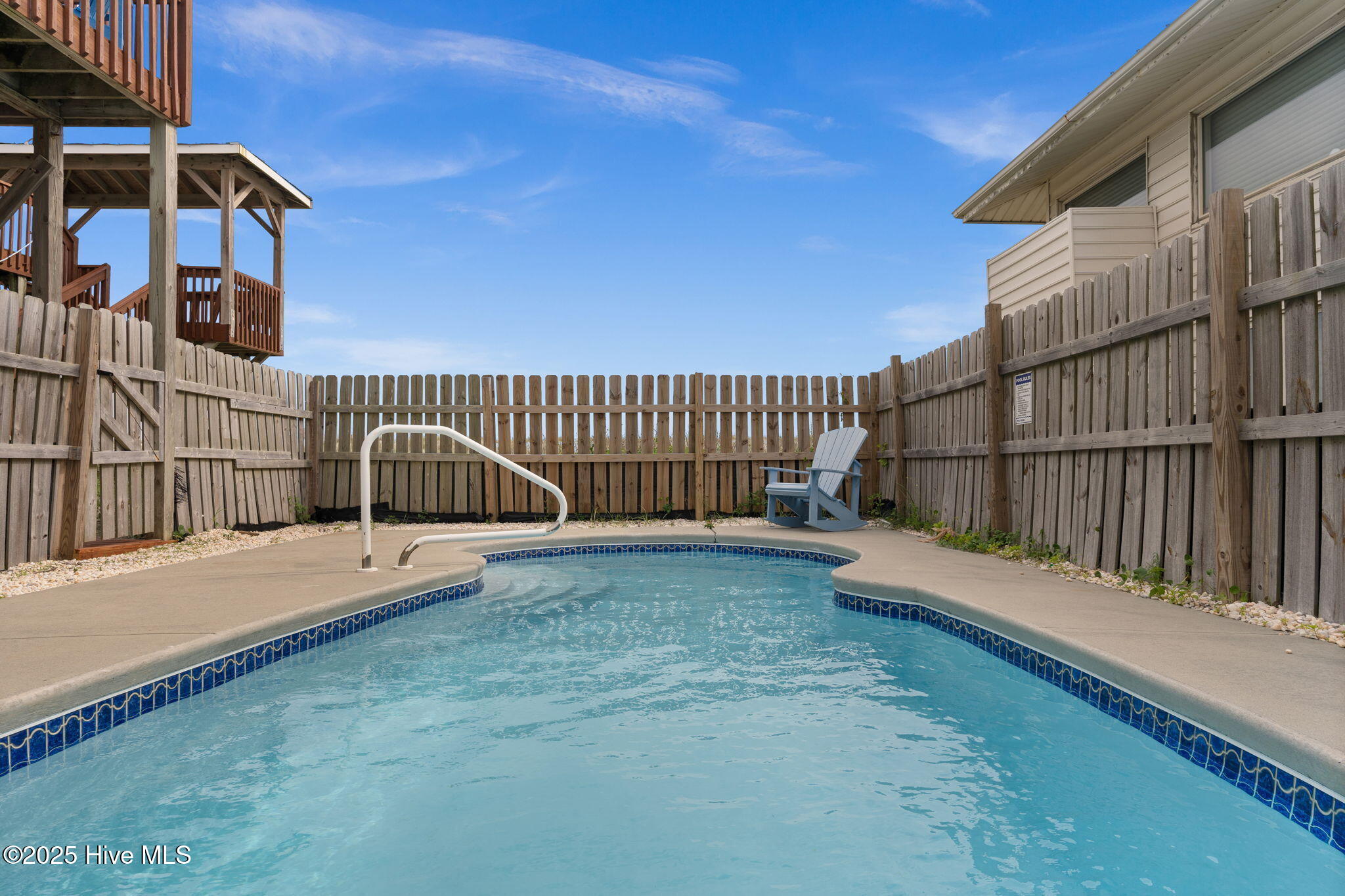 100508496 | Photo 43