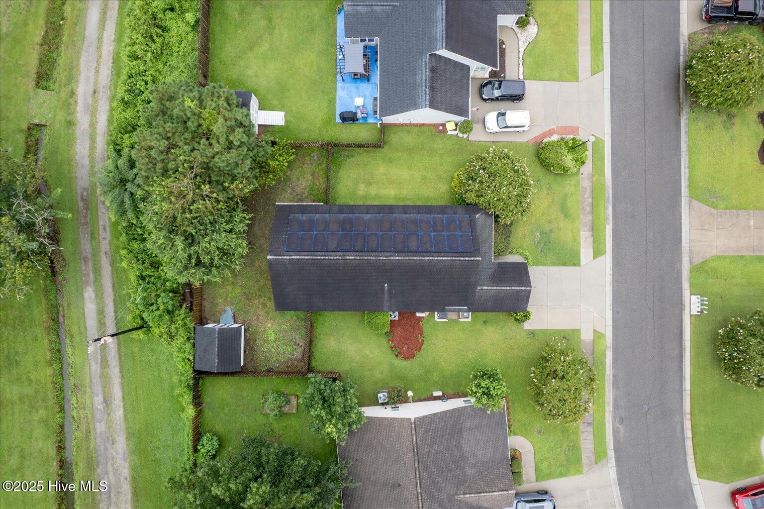 100523963 | Photo 45