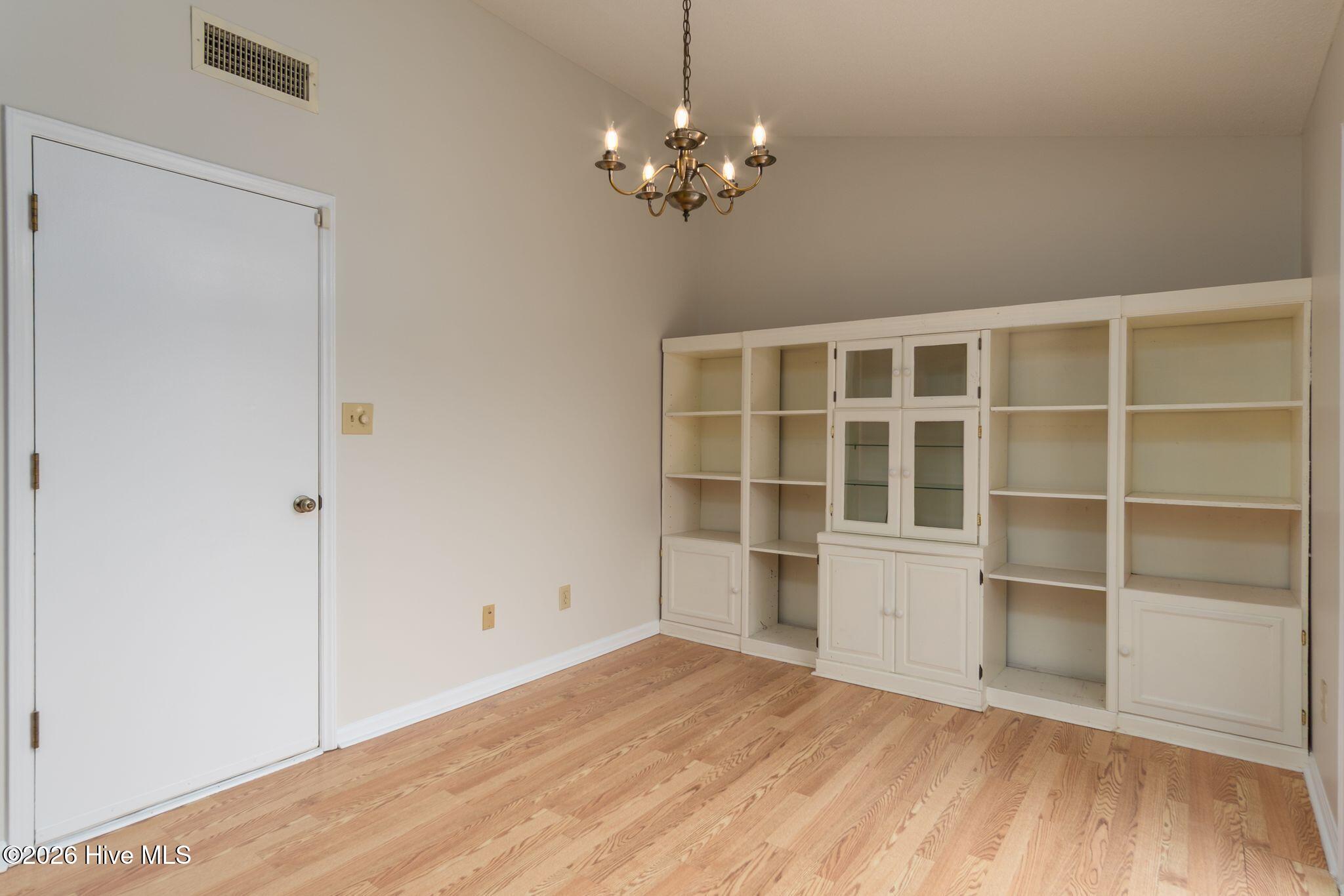 300 Quail Ridge Road, Jacksonville, NC, 28546