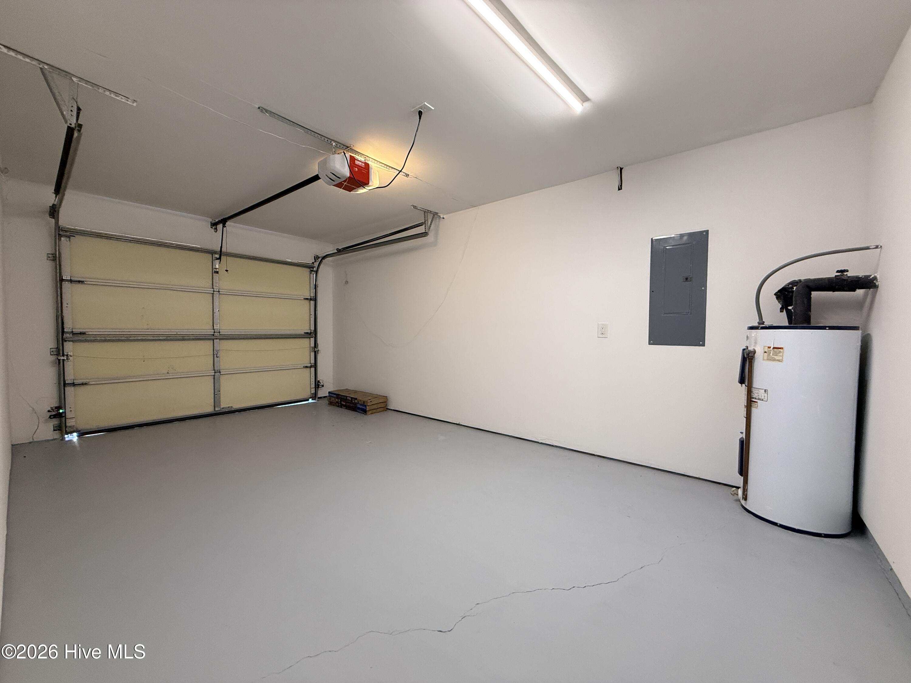 100550775 | Photo 13