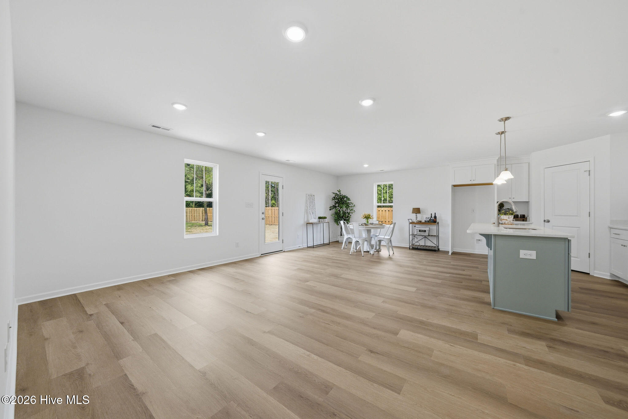 157 King Road,Jacksonville