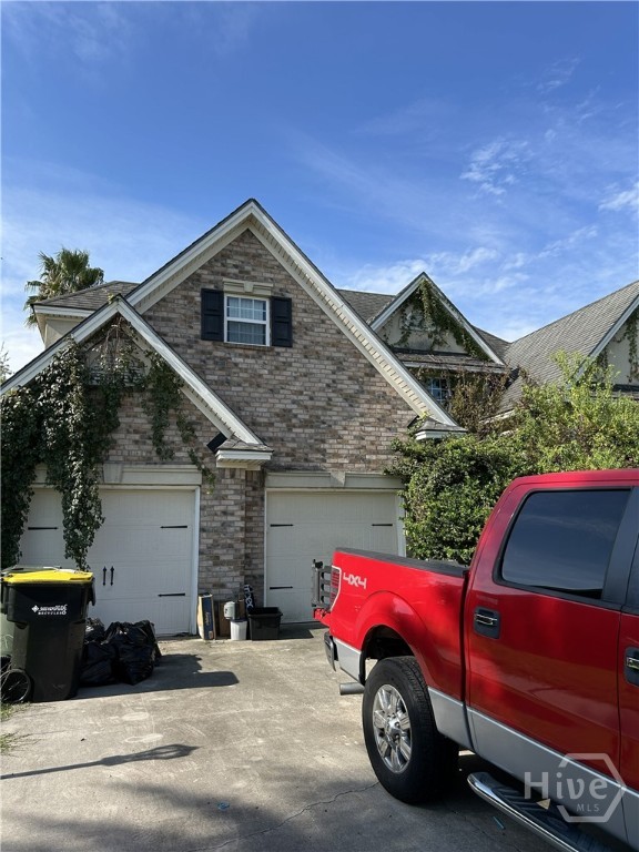 Photo 2 of Single family home for sale at 19 Clb House Dr, Savannah, GA 31419 | MLS# SA364150 | Listing updated on 2026-09-13