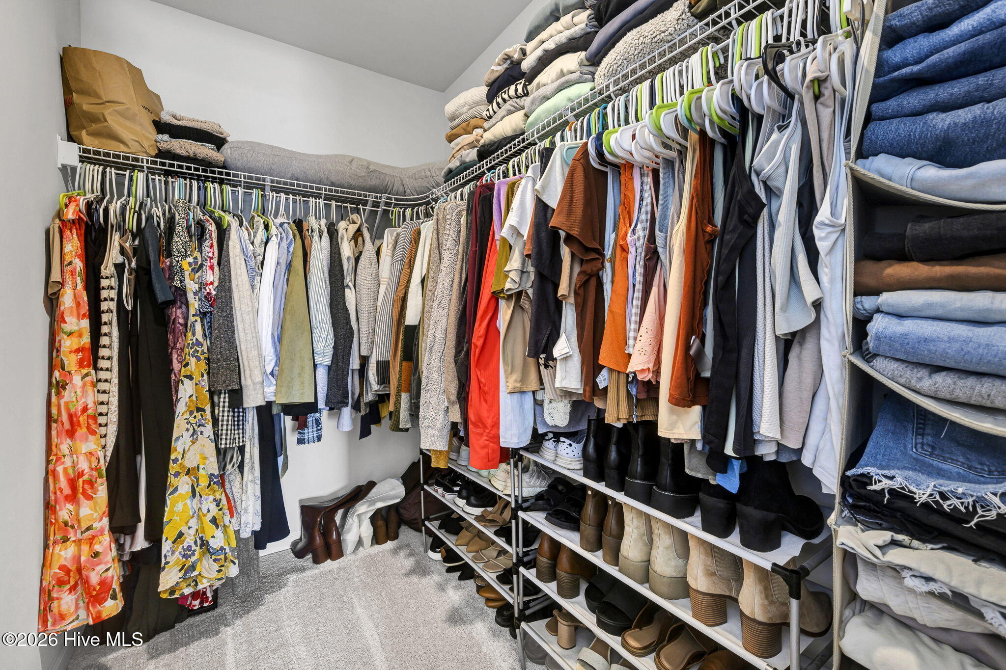 100552838 | Photo 20