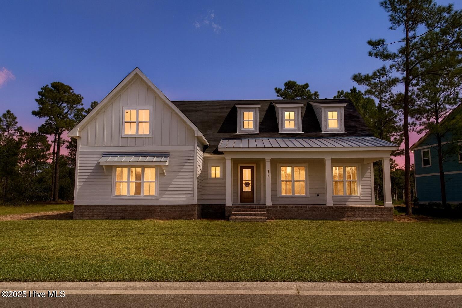 100503640 | Photo 24