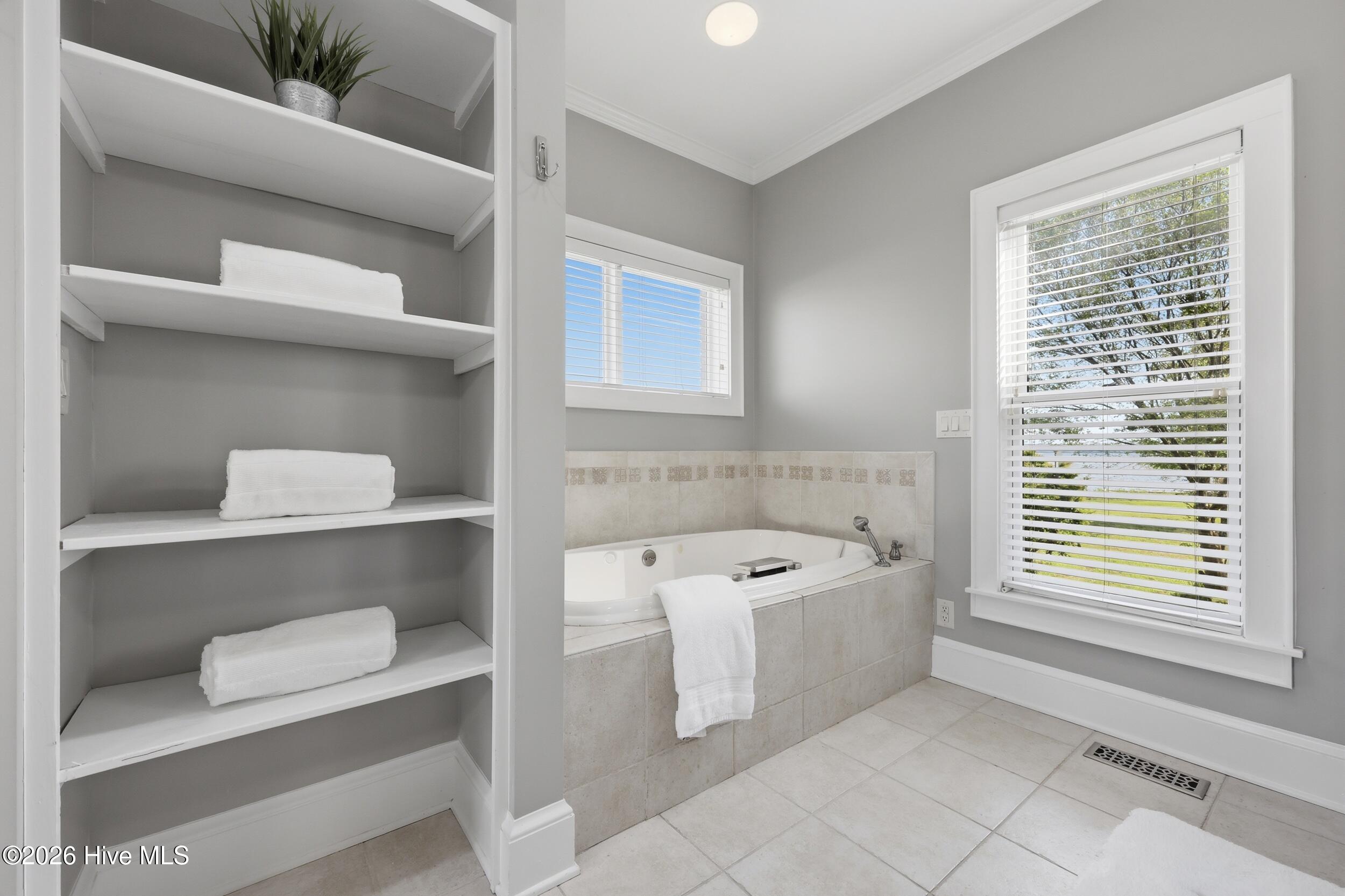 503 Pointe Vista Drive, Elizabeth City, NC, 27909