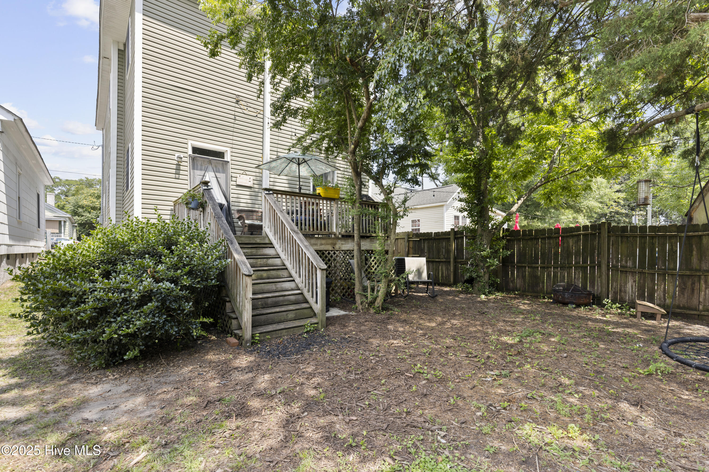 100516838 | Photo 44