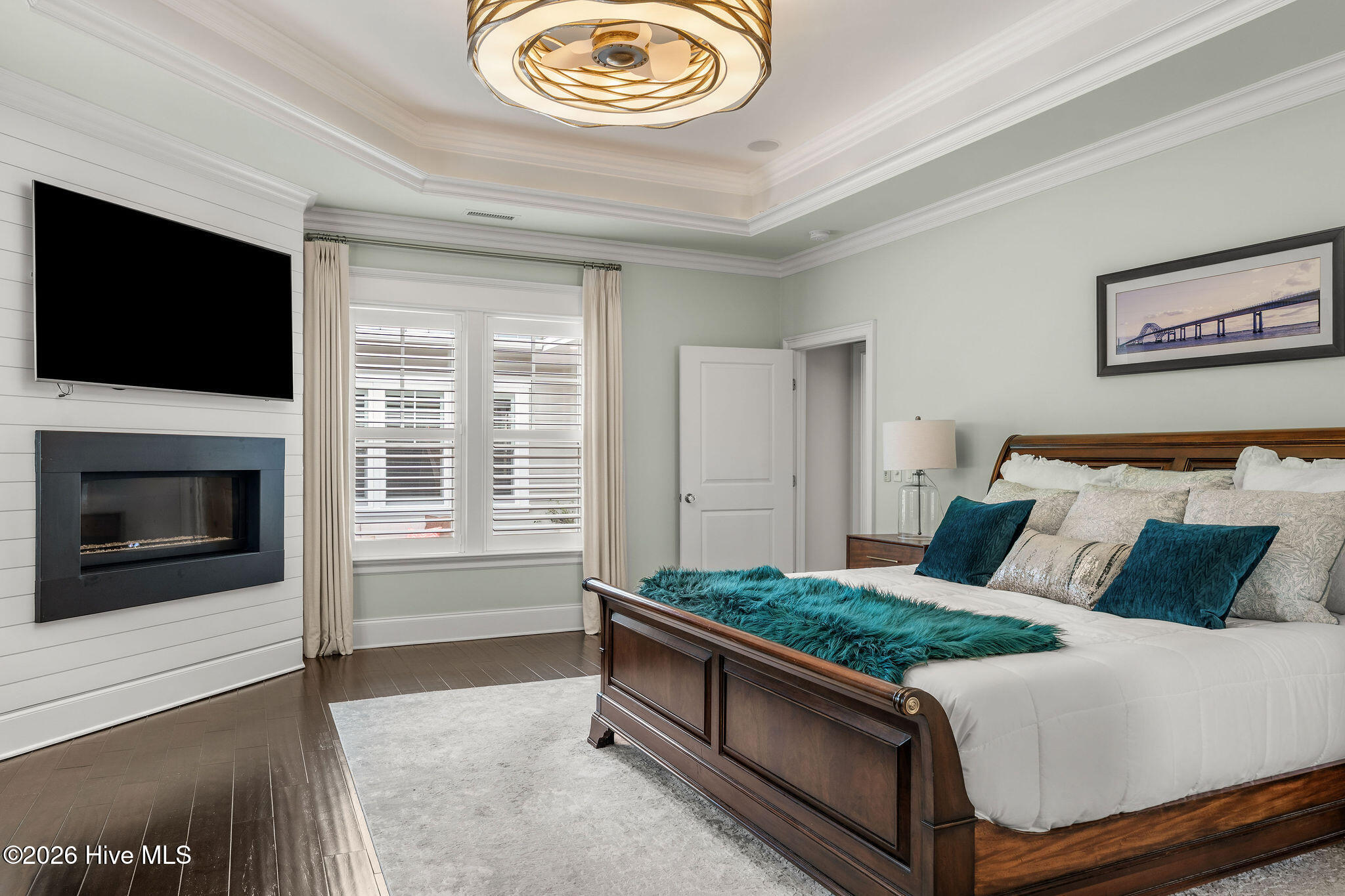 100553604 | Photo 38