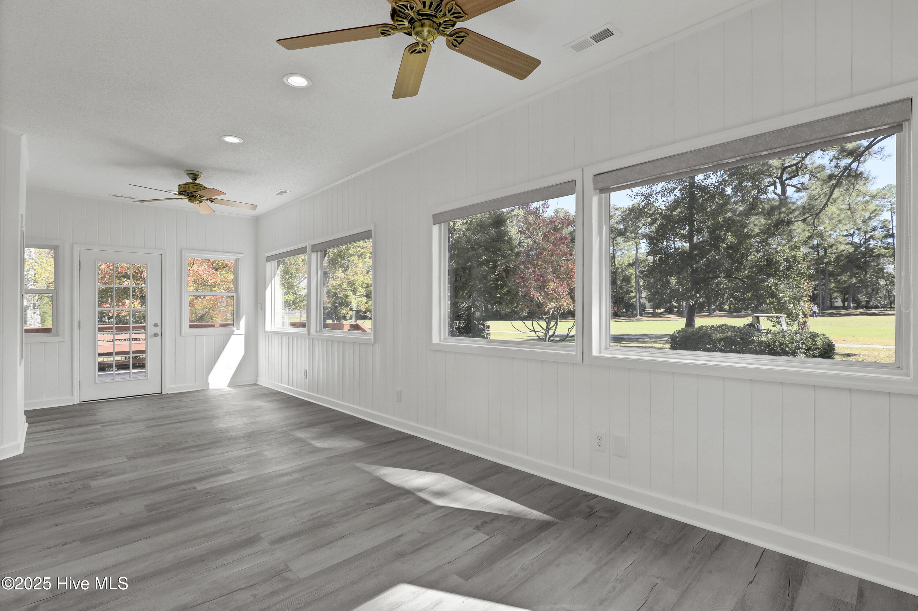 100539078 | Photo 10