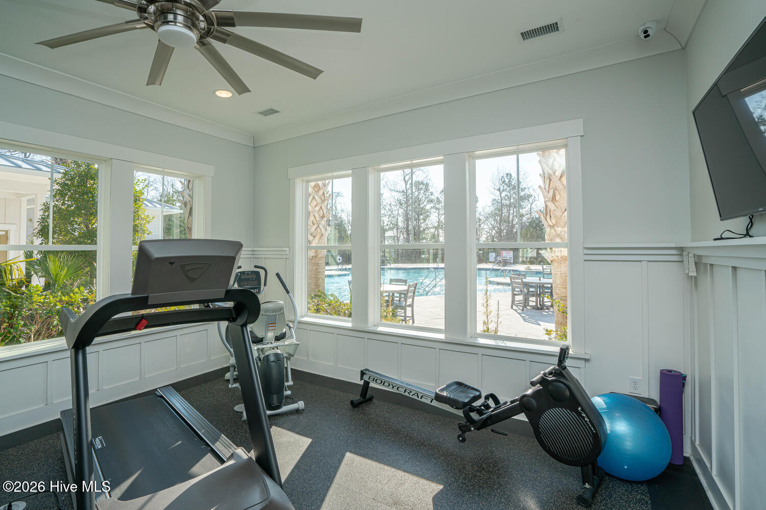 100555631 | Photo 16