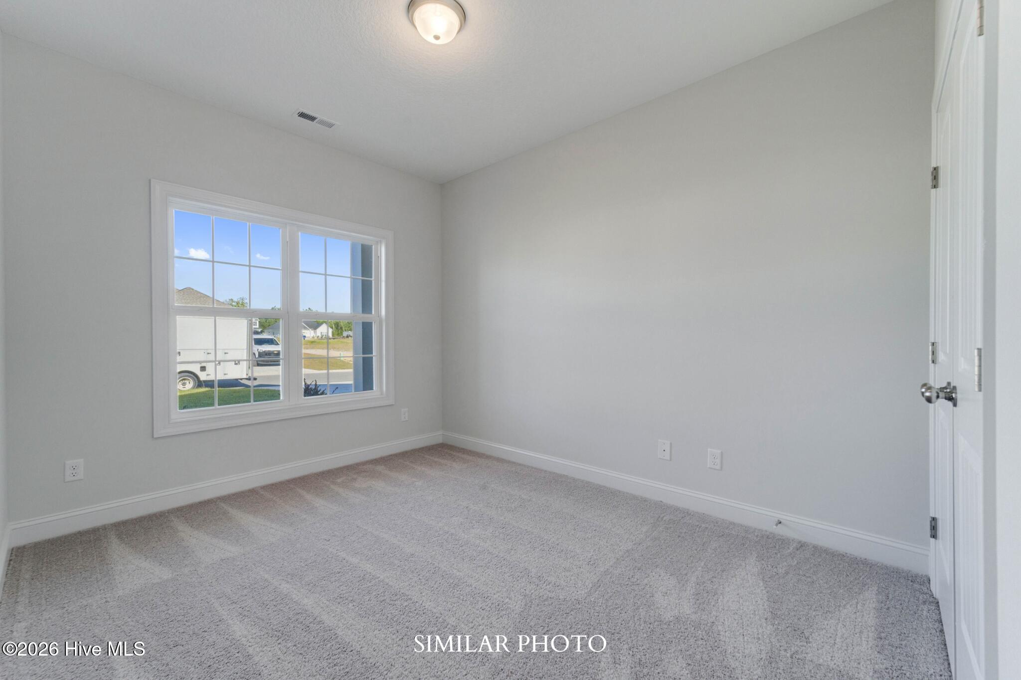 100550037 | Photo 29