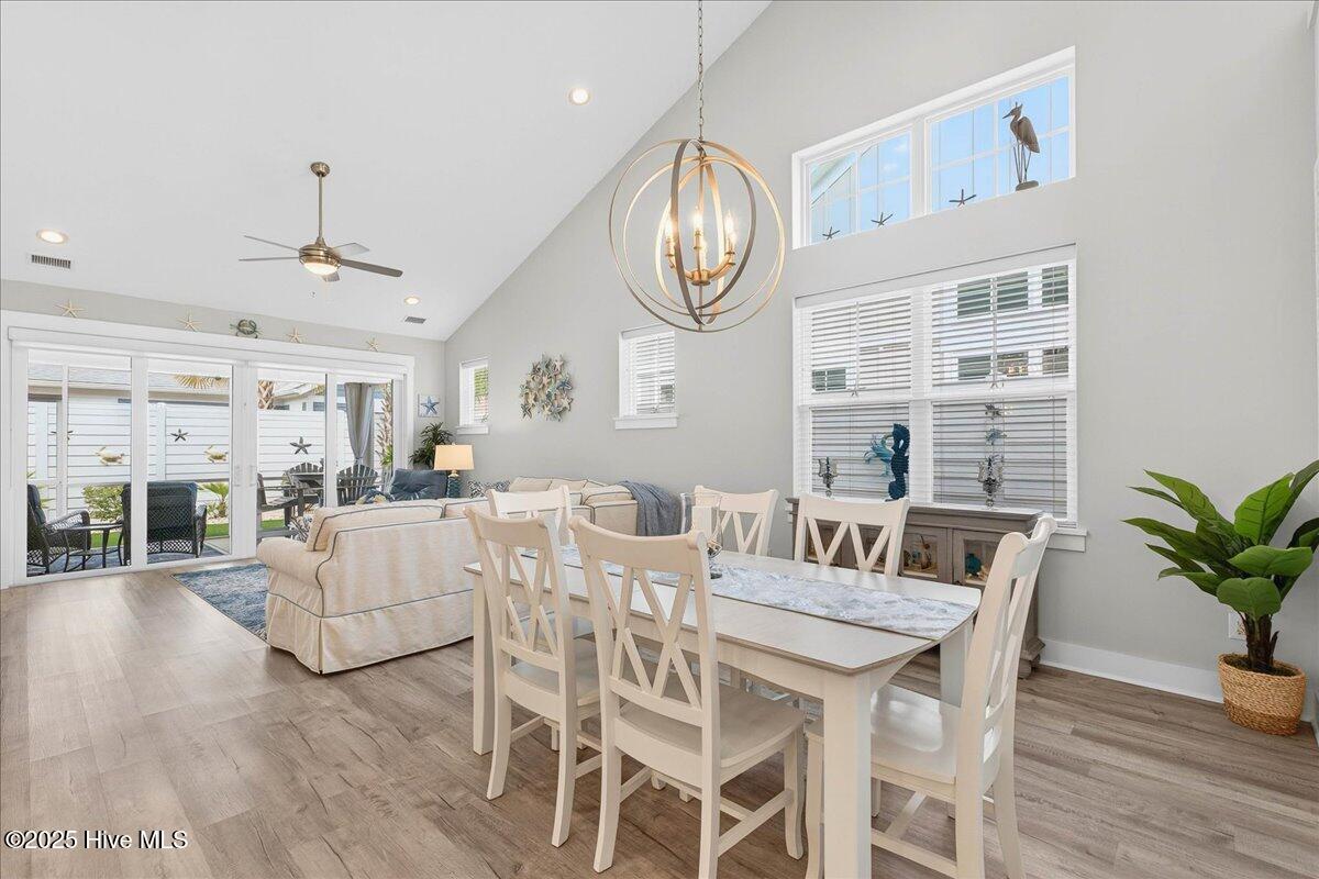 100524378 | Photo 16