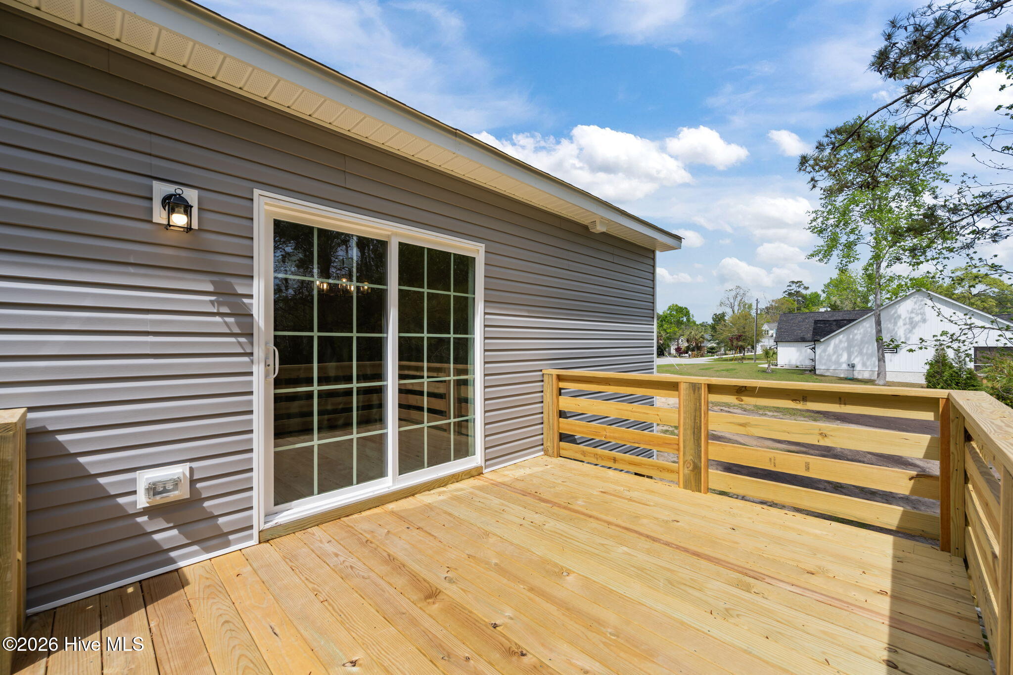 100550226 | Photo 20