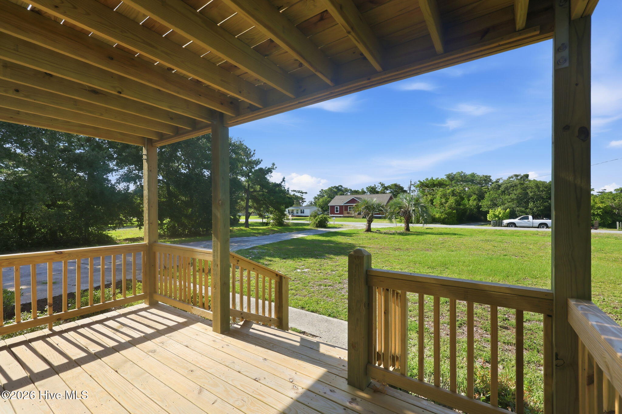 Exterior photo of 377 Diamond City Drive, Harkers Island, NC 28531. MLS: 100598550