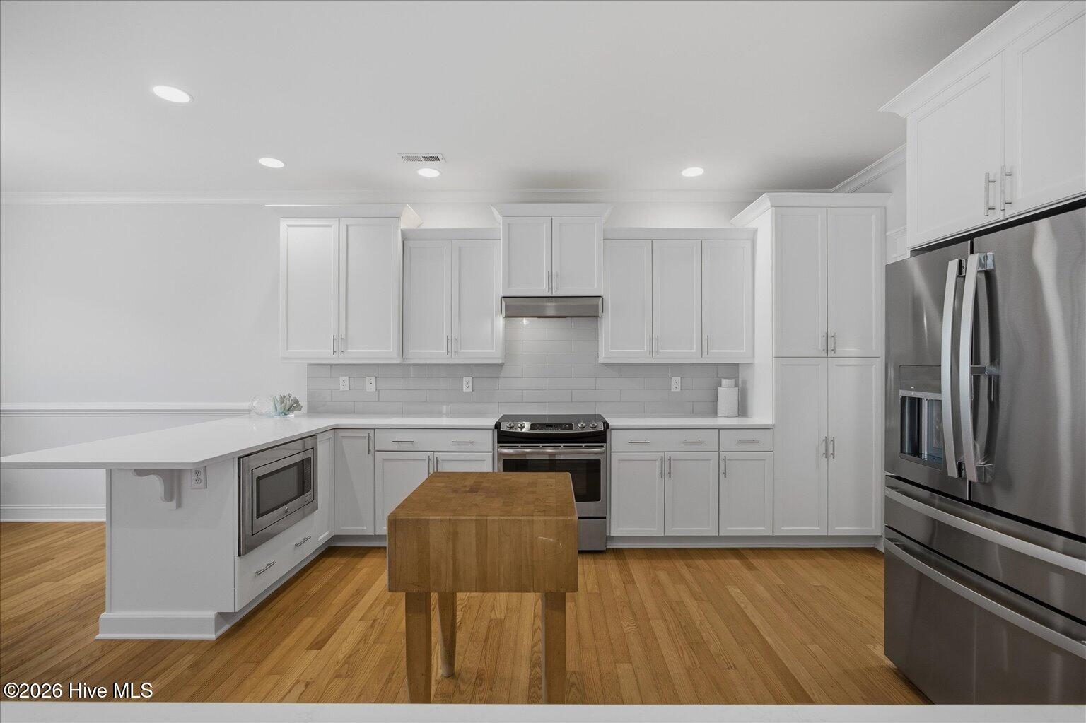 100550413 | Photo 36