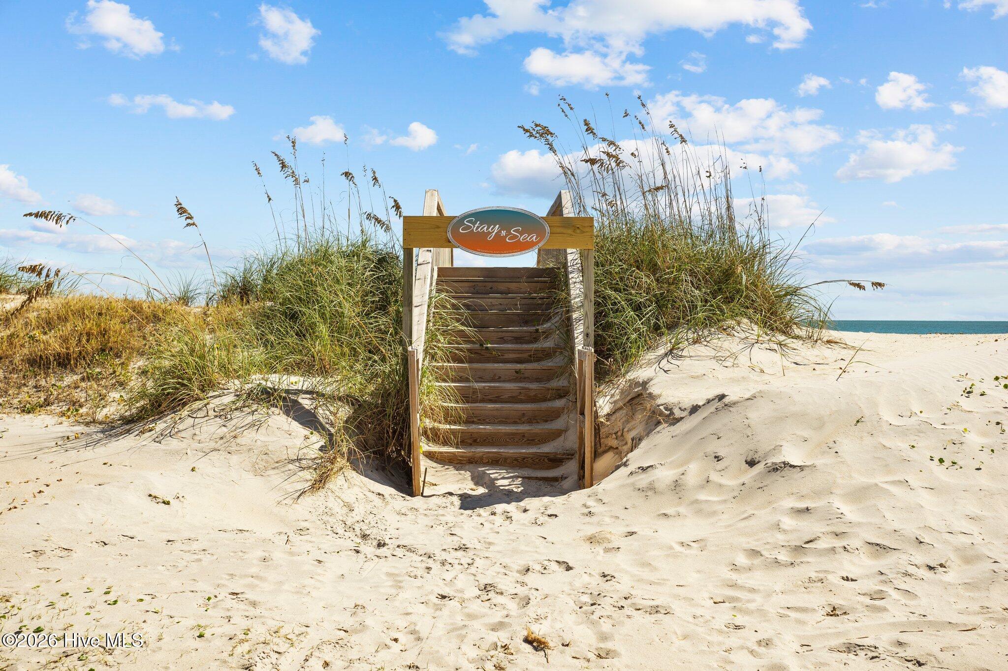 1415 N Shore Drive, Surf City, NC, 28445