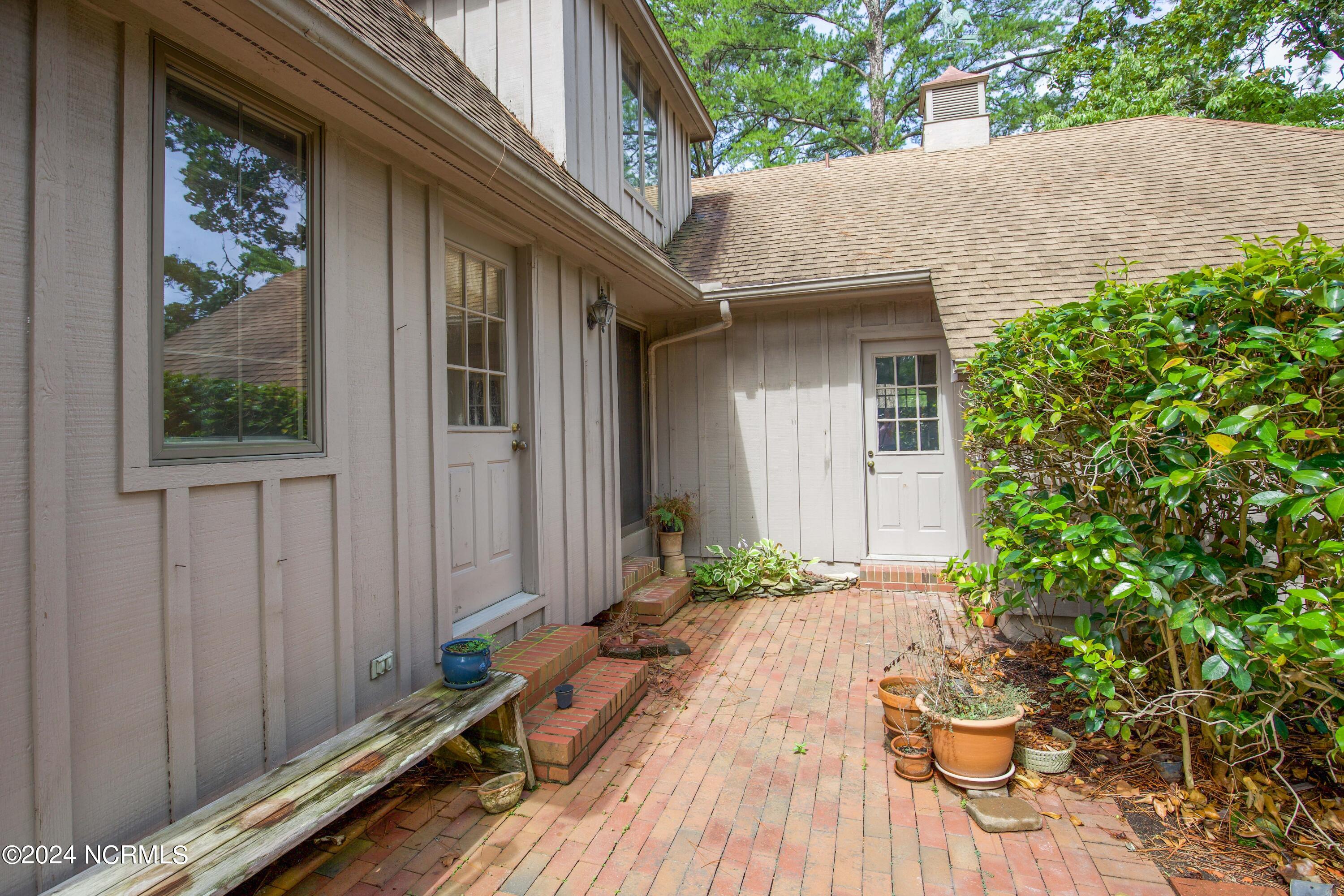 620 Diamondhead Dr S-58