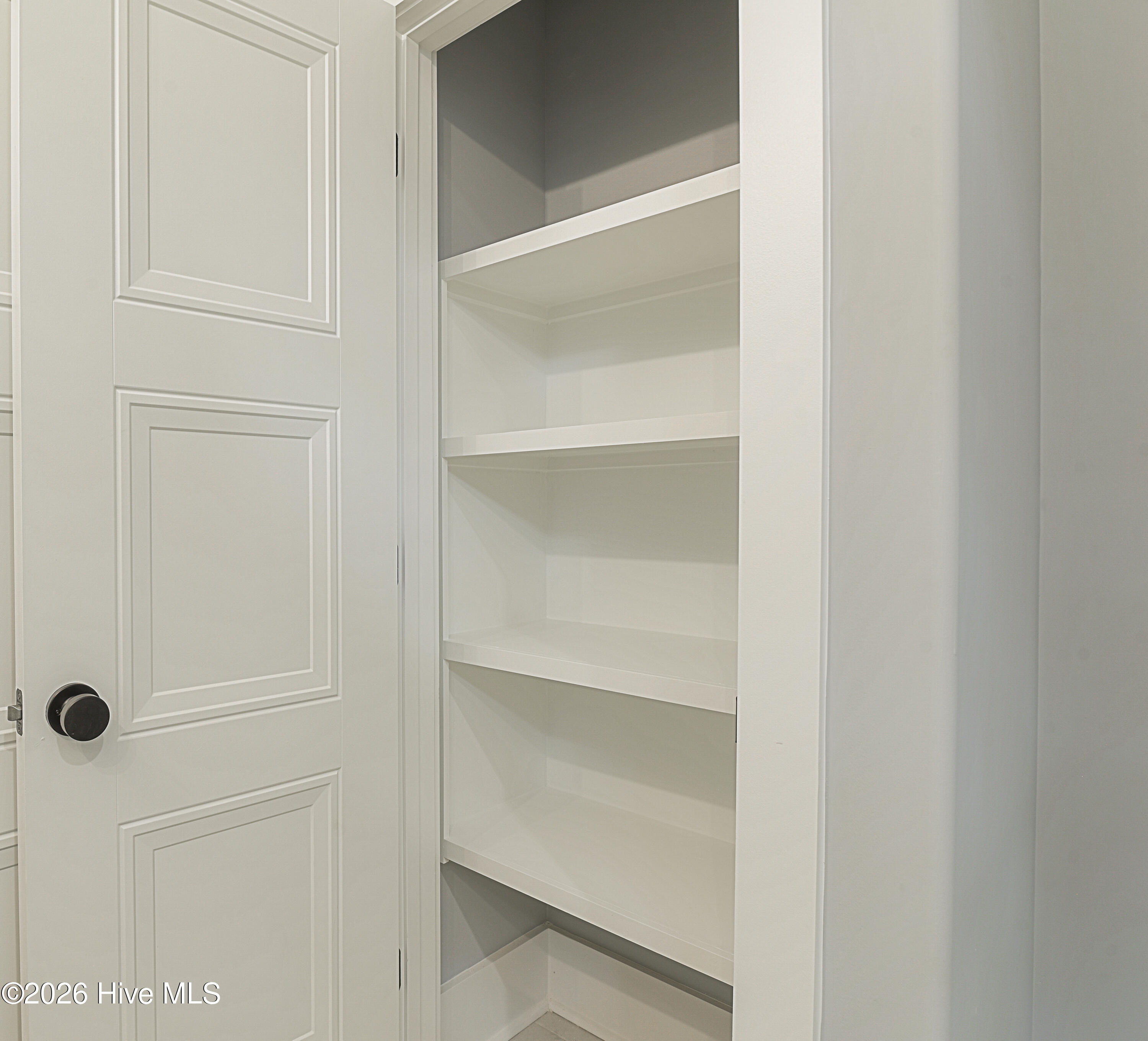 100547118 | Photo 39