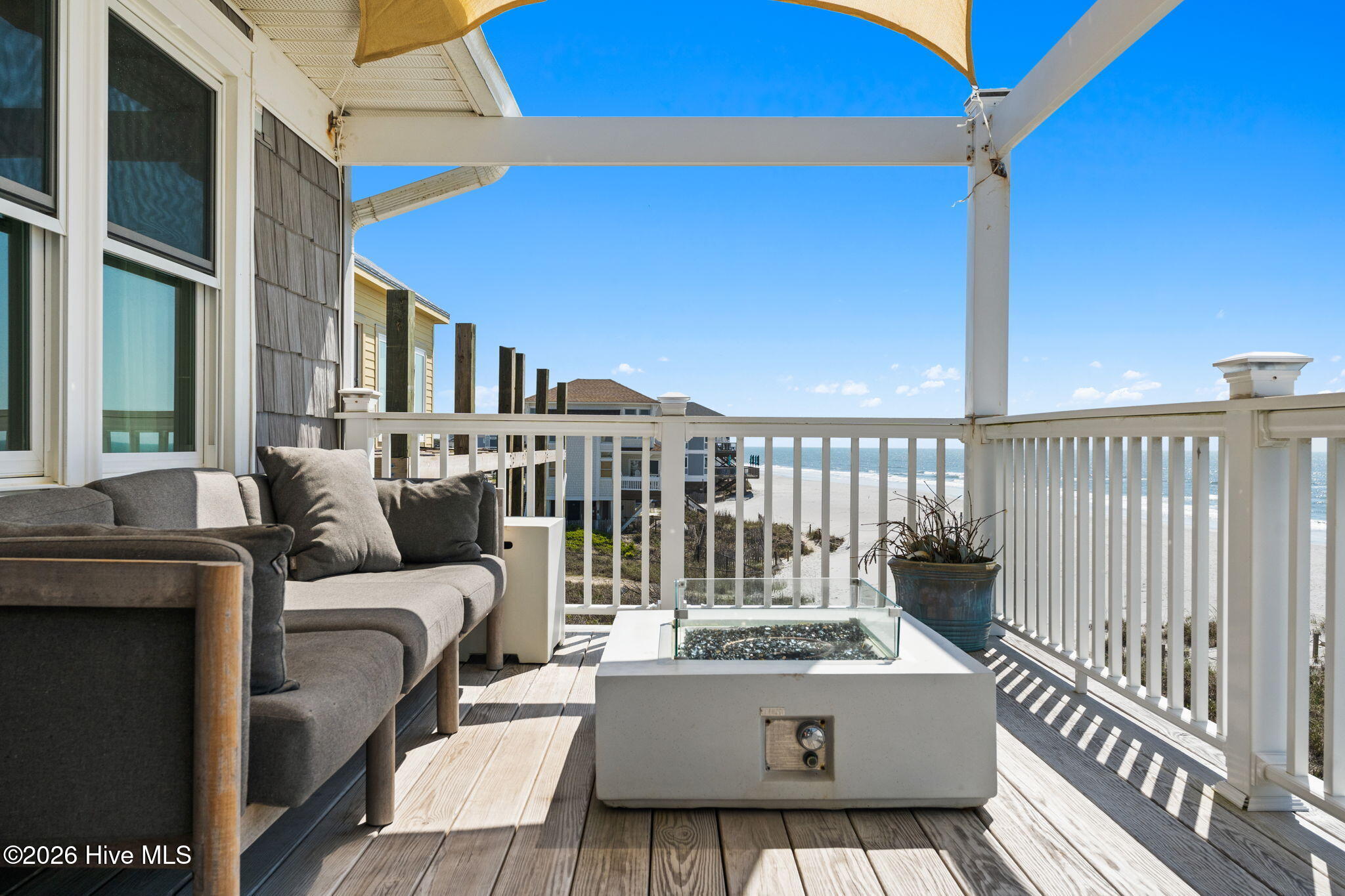 100567694 | Photo 59