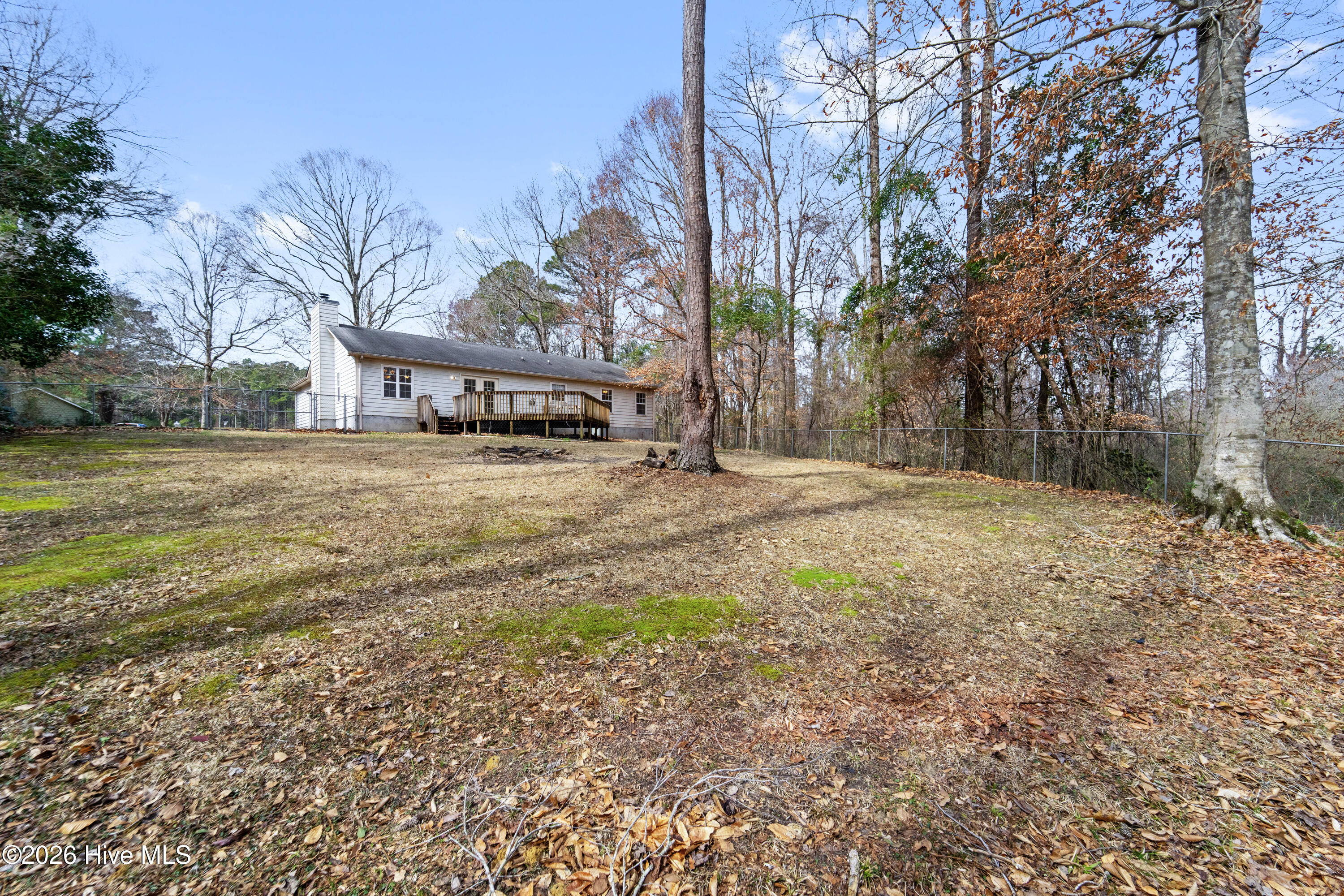 100557968 | Photo 46