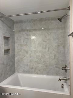 100479561 | Photo 19