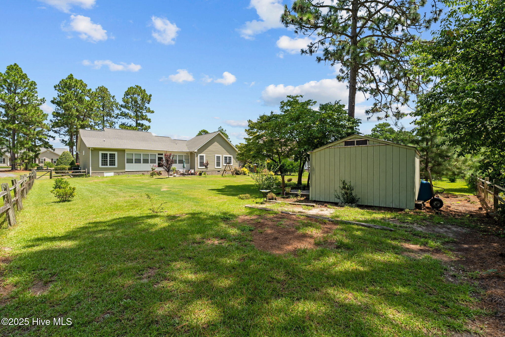 158 S Erfie Drive