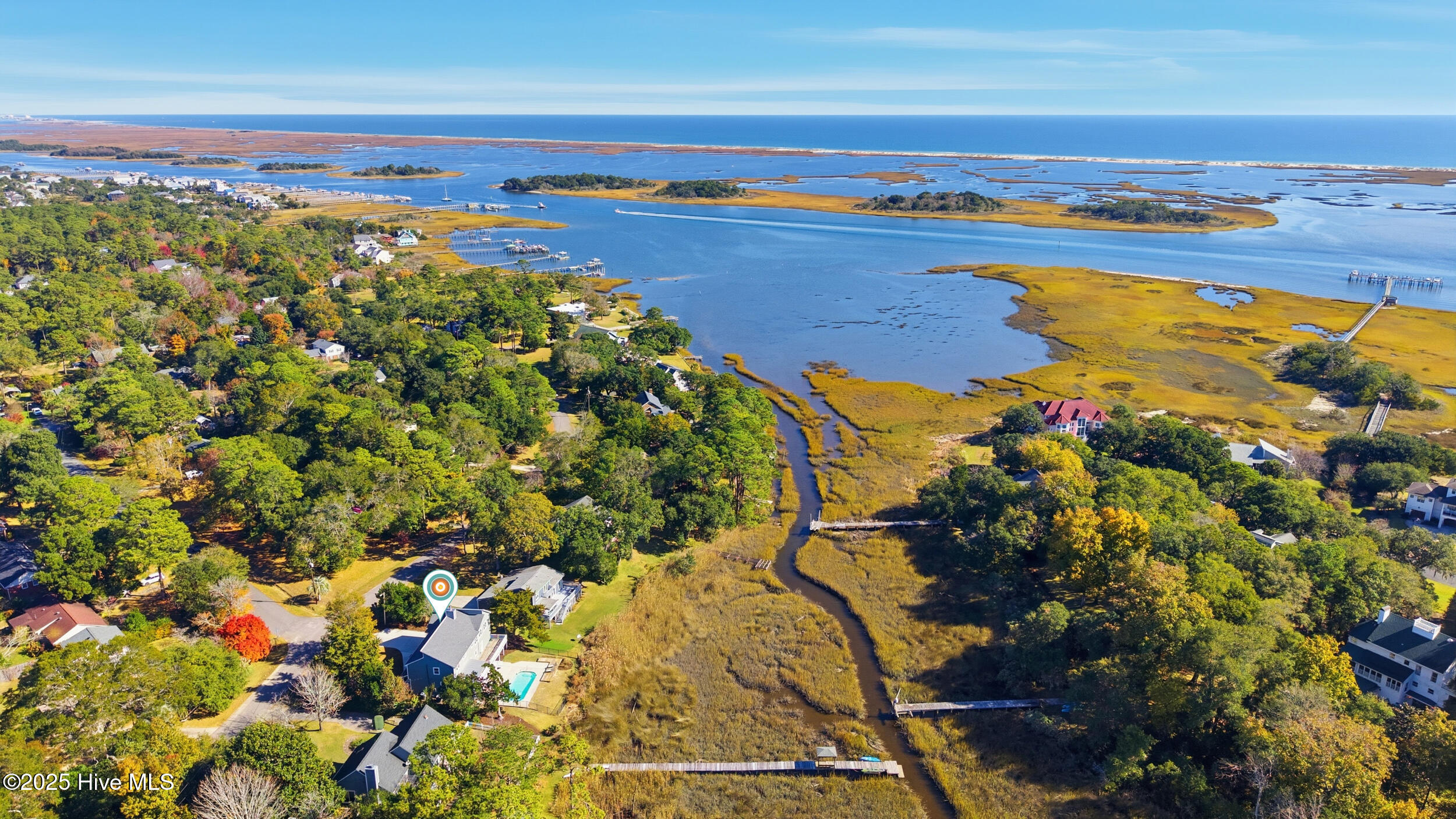 100542075 | Photo 12