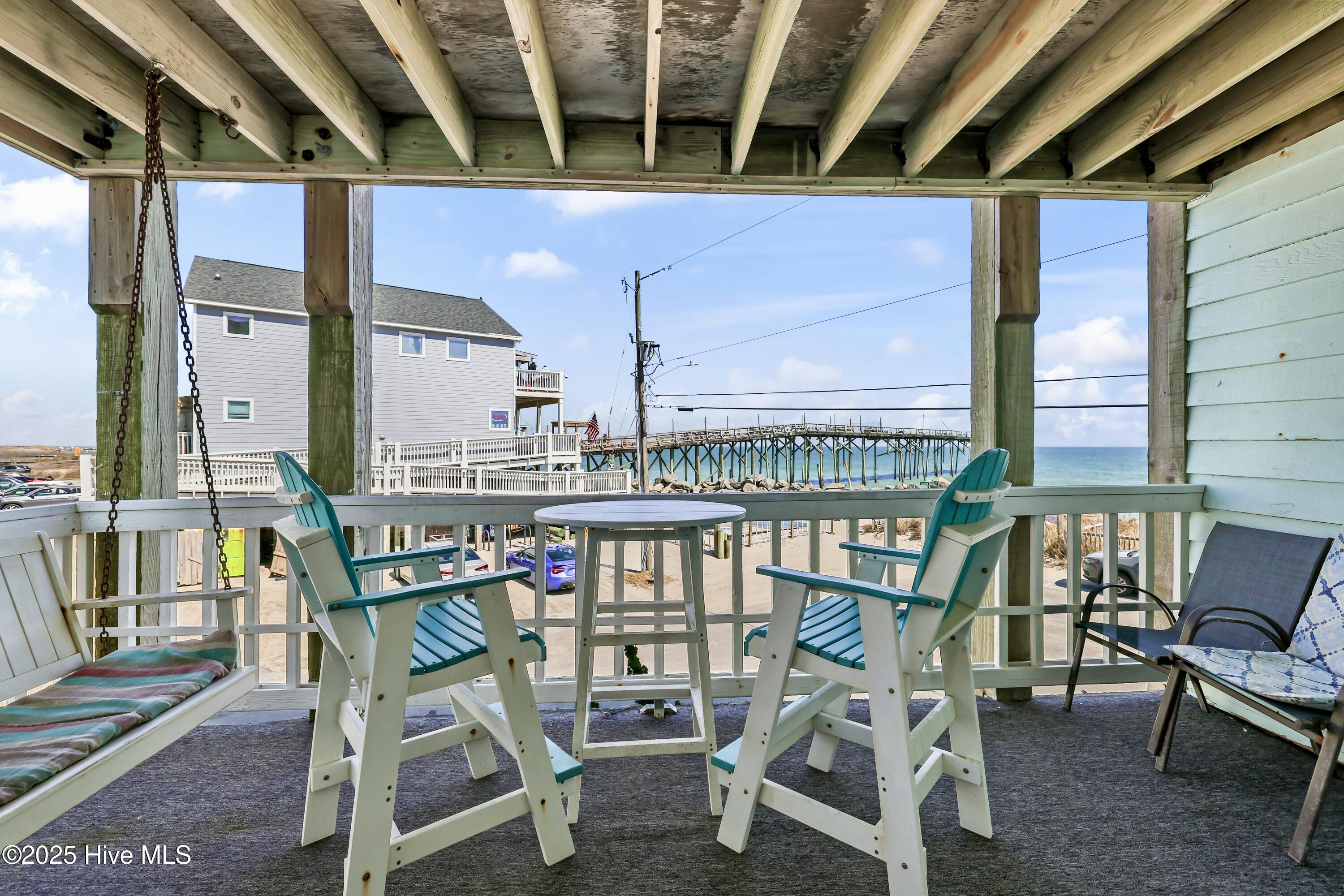 1717 Carolina Beach Avenue N 2a, Carolina Beach, NC 28428 – photo 2: Photo Mar 08 2025, 14 09 01
